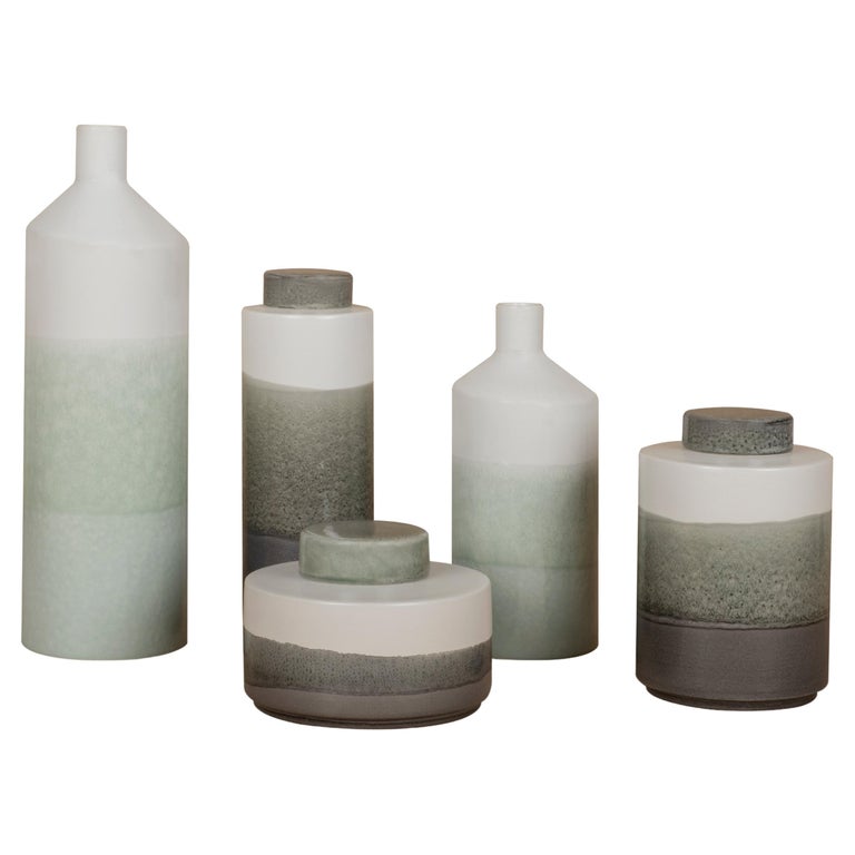 Modern Set of 5 Ceramic Pots Handcrafted in Portugal by Greenapple For Sale