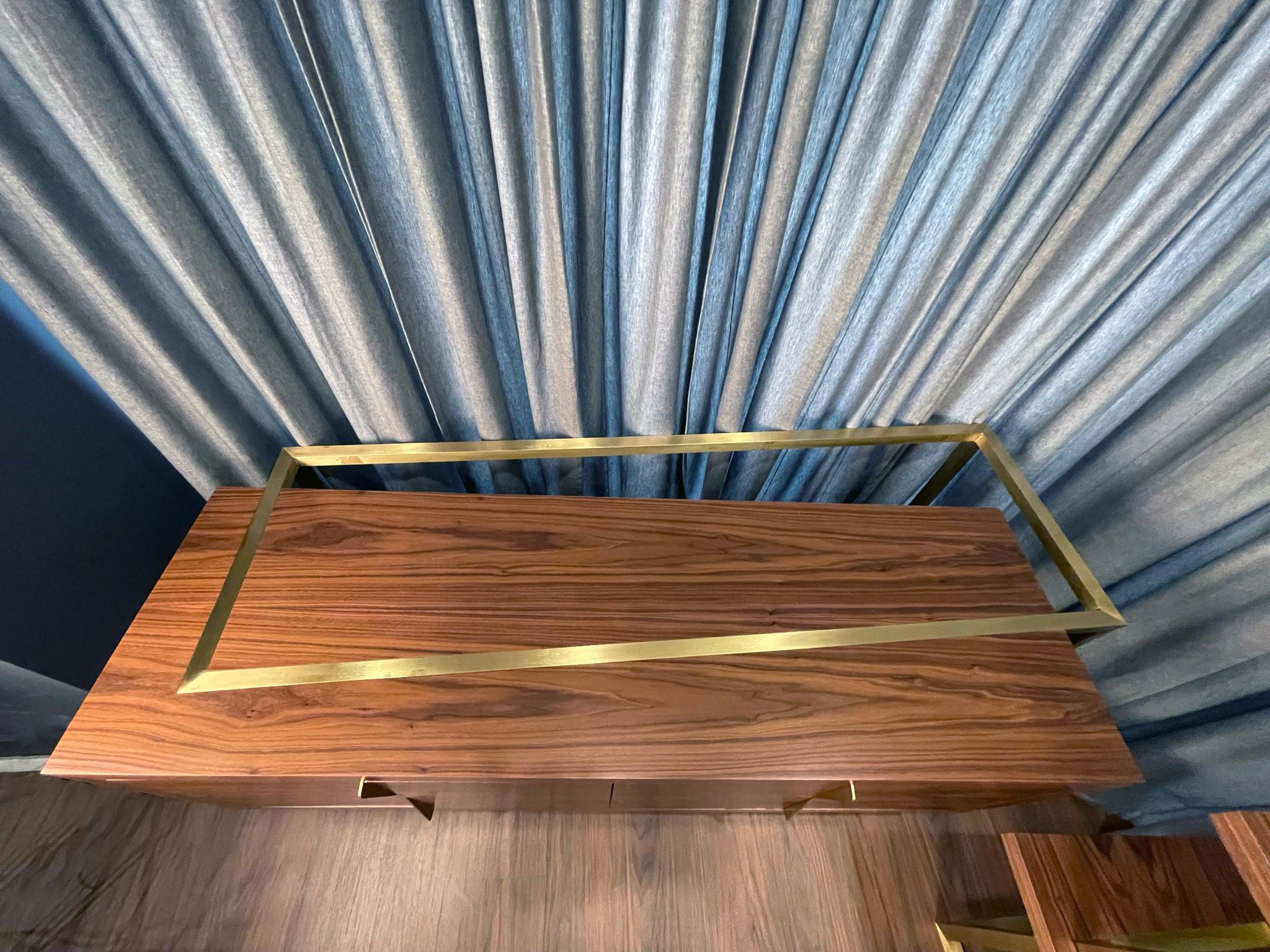 Contemporary 21st Century Modern Credenza Sideboard in Walnut and Brass Showroom Sample