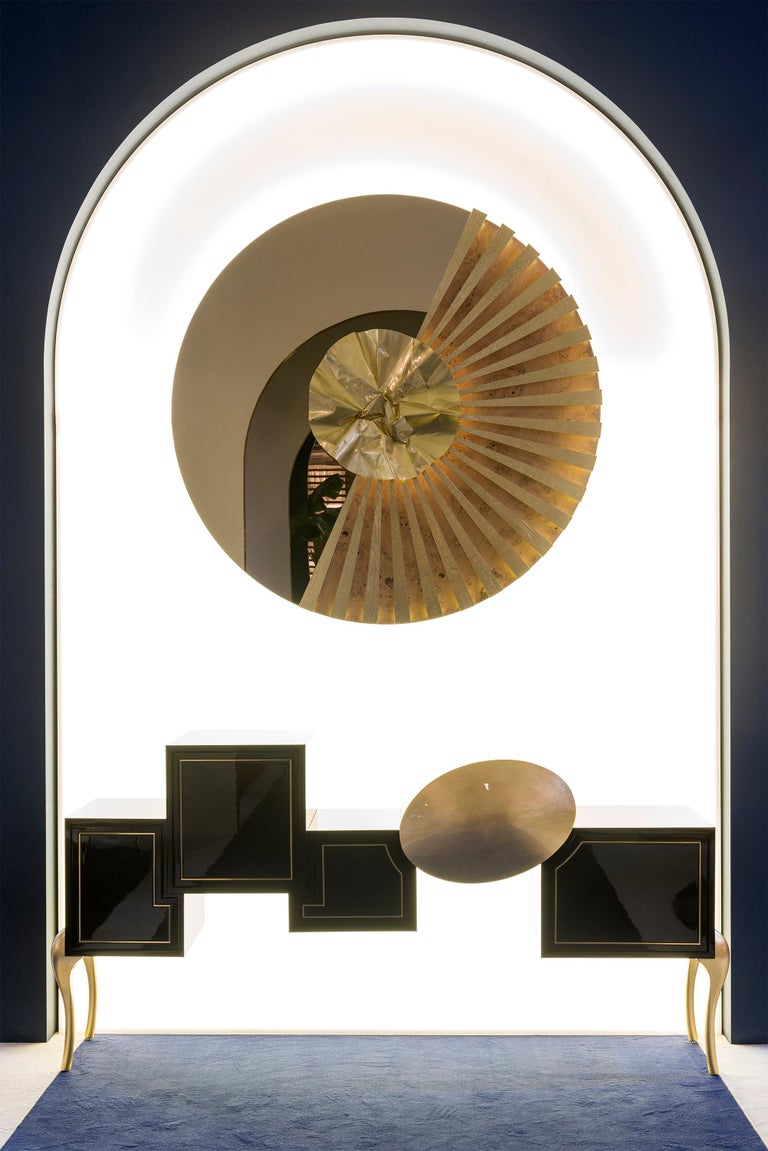 21st Century Contemporary Modern Solar Wall Mirror Brass Handcrafted in Portugal - Europe by Greenapple.

This iconic mirror evokes the breathtaking golden sunsets. The inlaid oak veneer semicircle with the wooden radial strips thermos-laminated