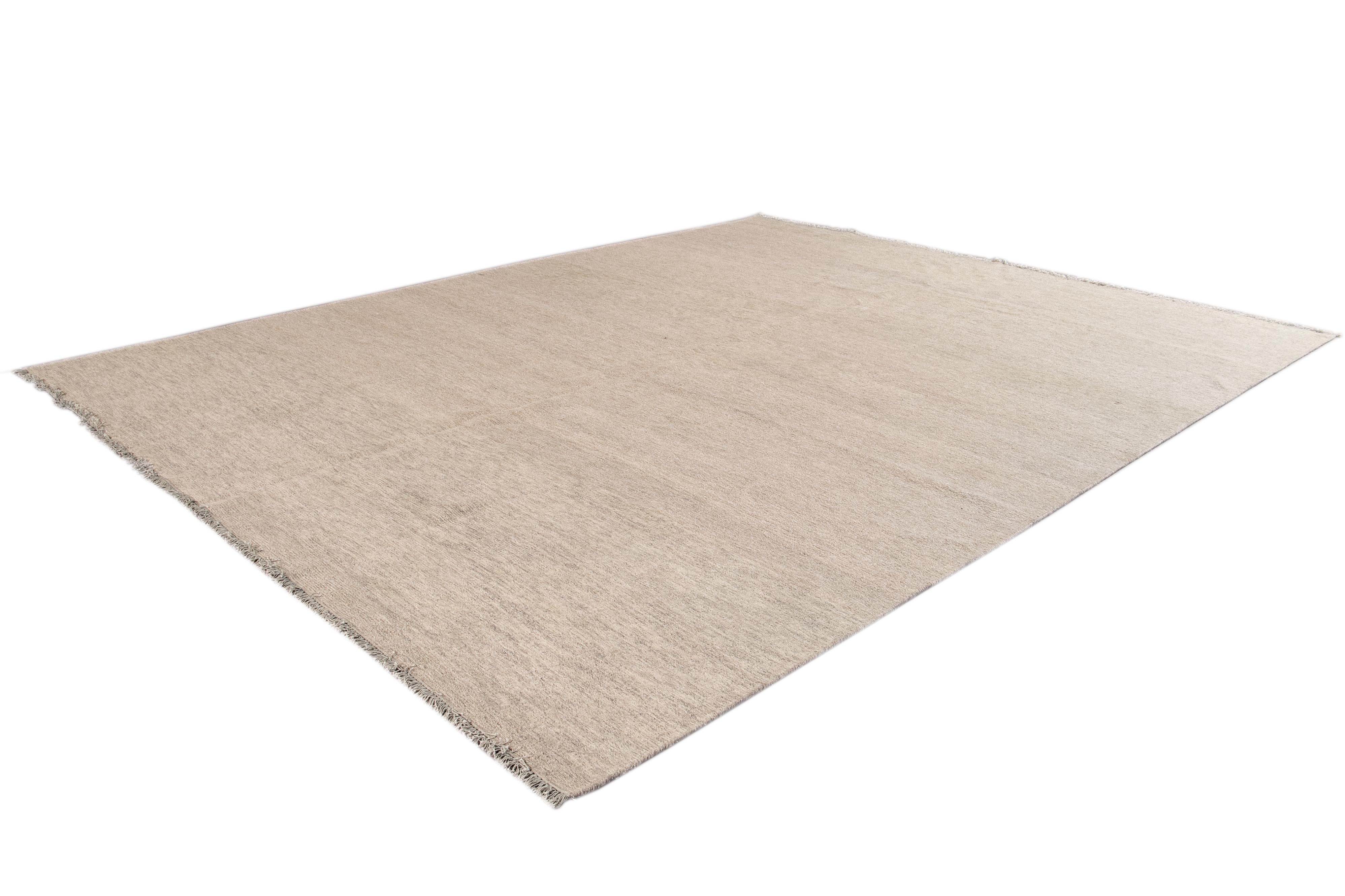 Tapis Soumak moderne du XXIe siècle en vente 1