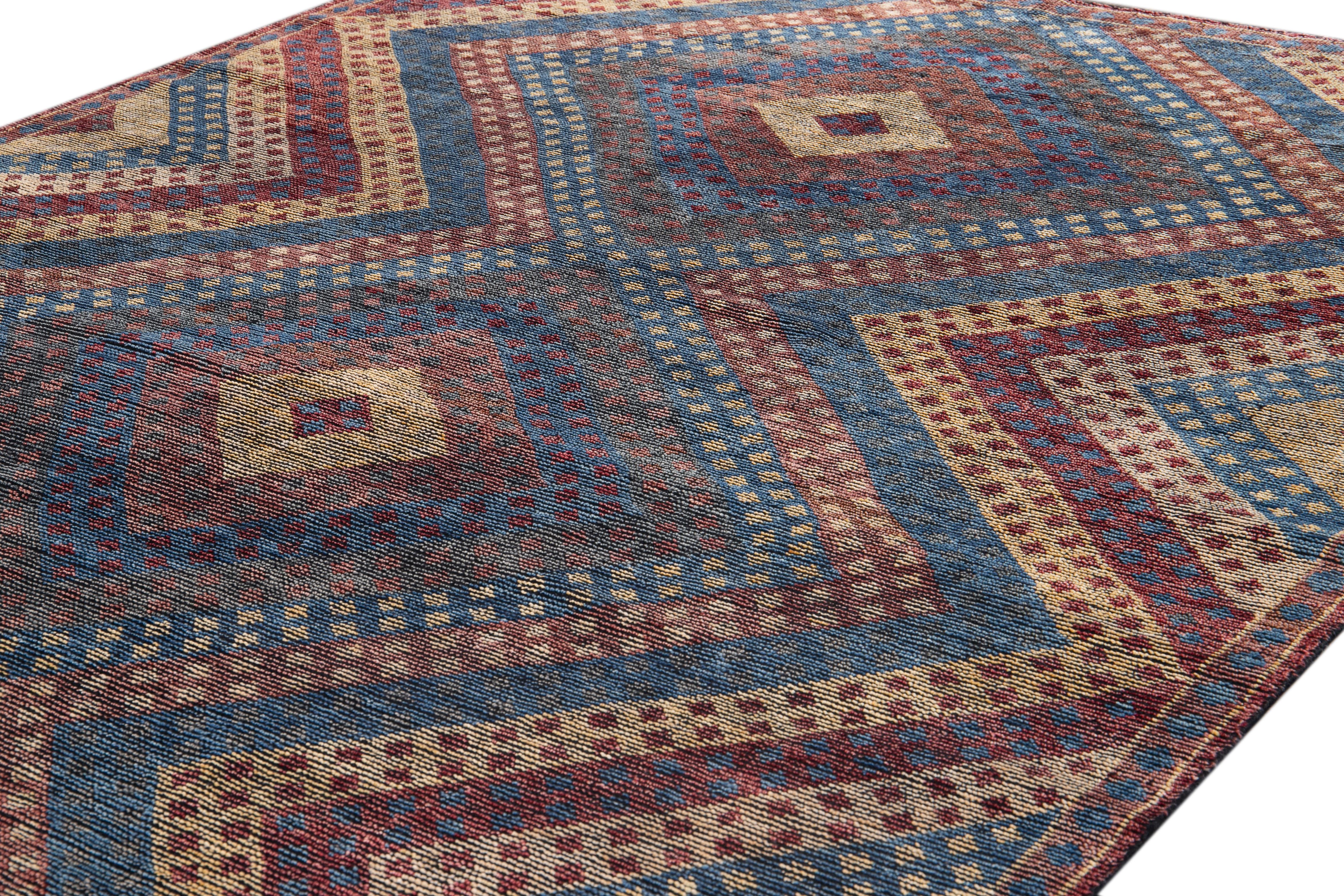 Contemporary 21st Century Modern Soumak Style Wool Rug For Sale
