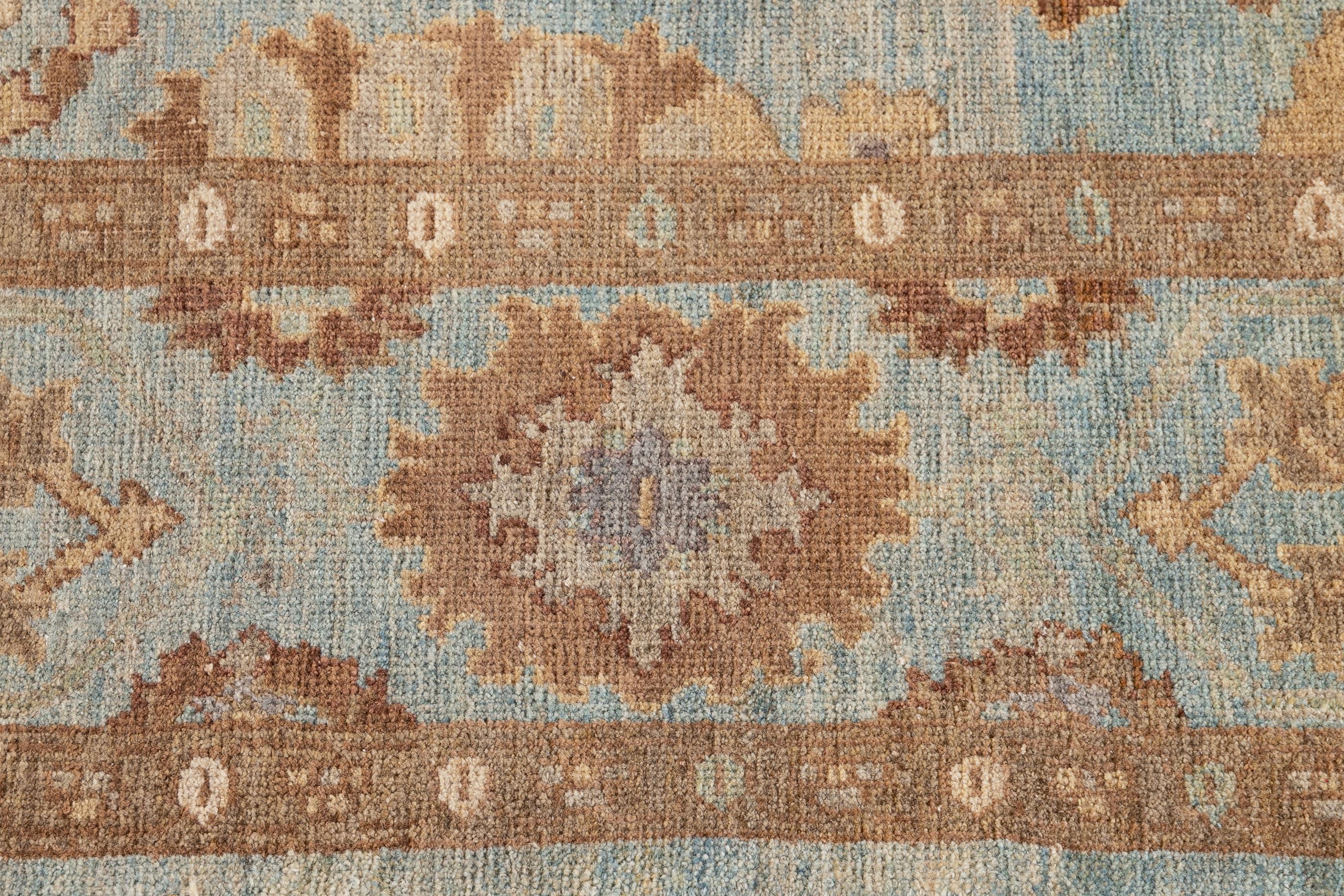 Wool 21st Century Modern Square Persian Sultanabad Rug For Sale