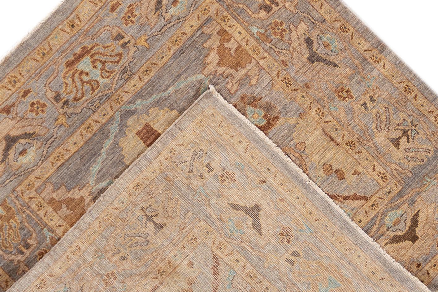 Hand-Knotted 21st Century Modern Square Sultanabad Rug