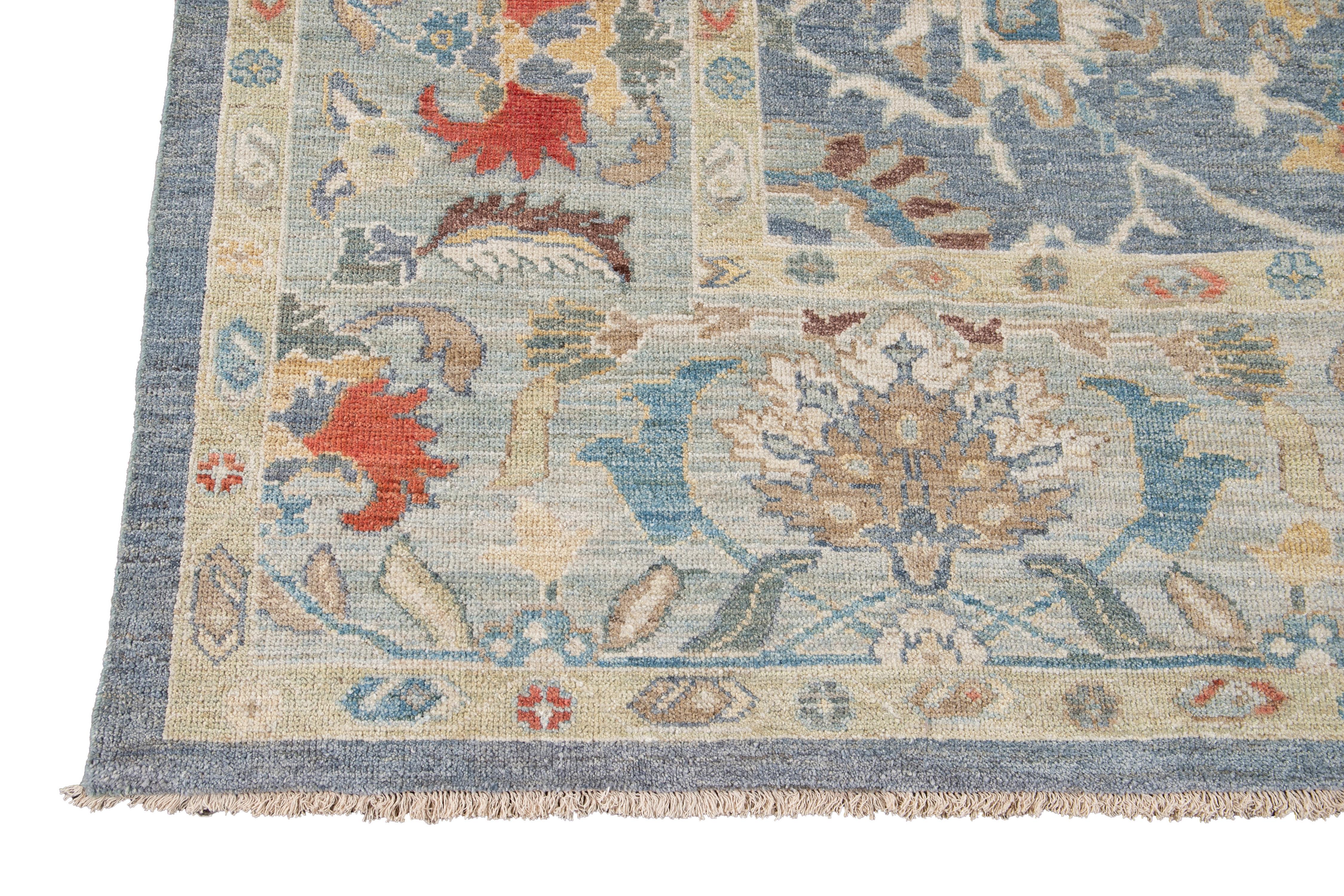 21st Century Modern Sultanabad Oversize Wool Rug For Sale 2