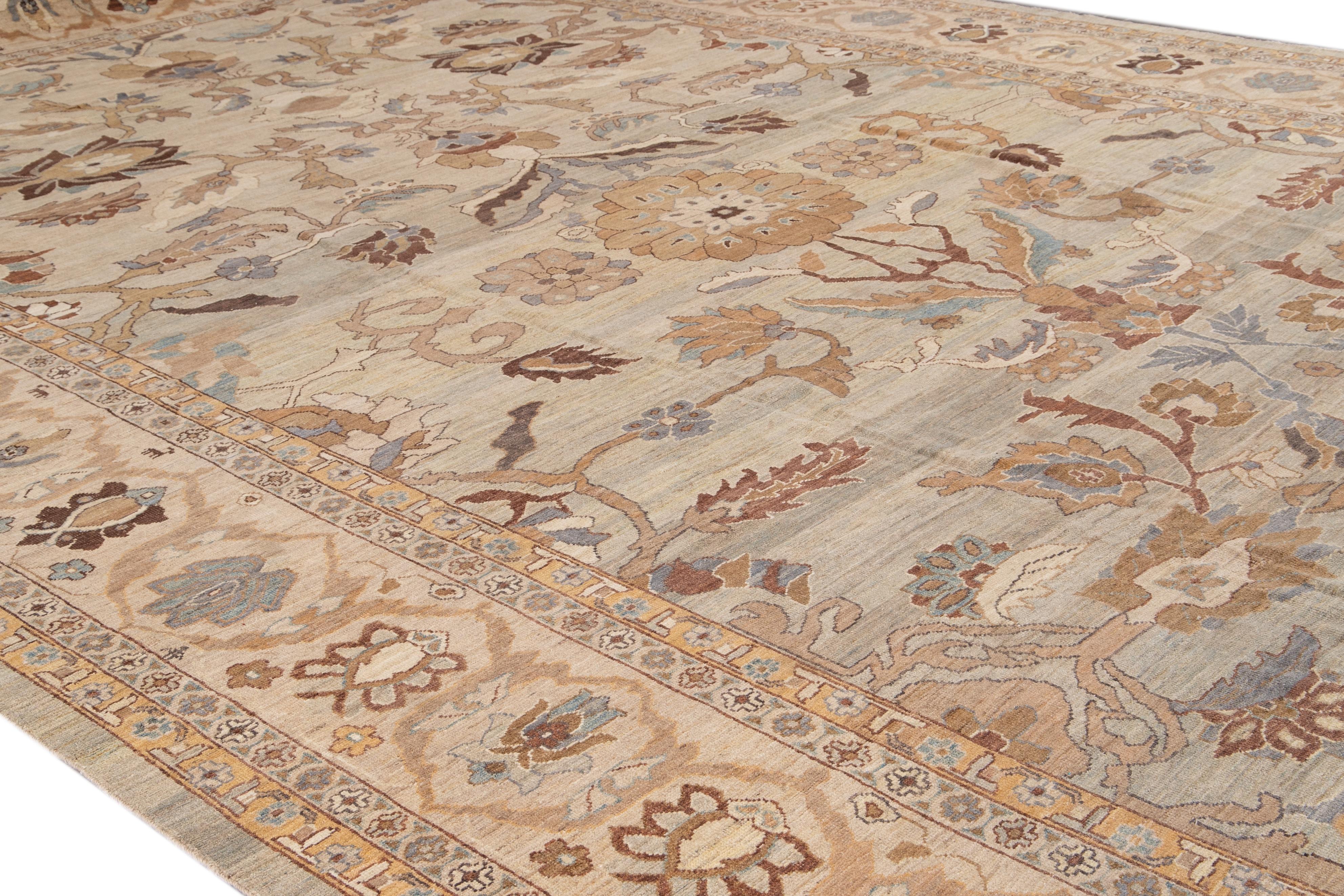 Modern Sultanabad Oversize Handmade Floral Beige And Gray Wool Rug For Sale 5