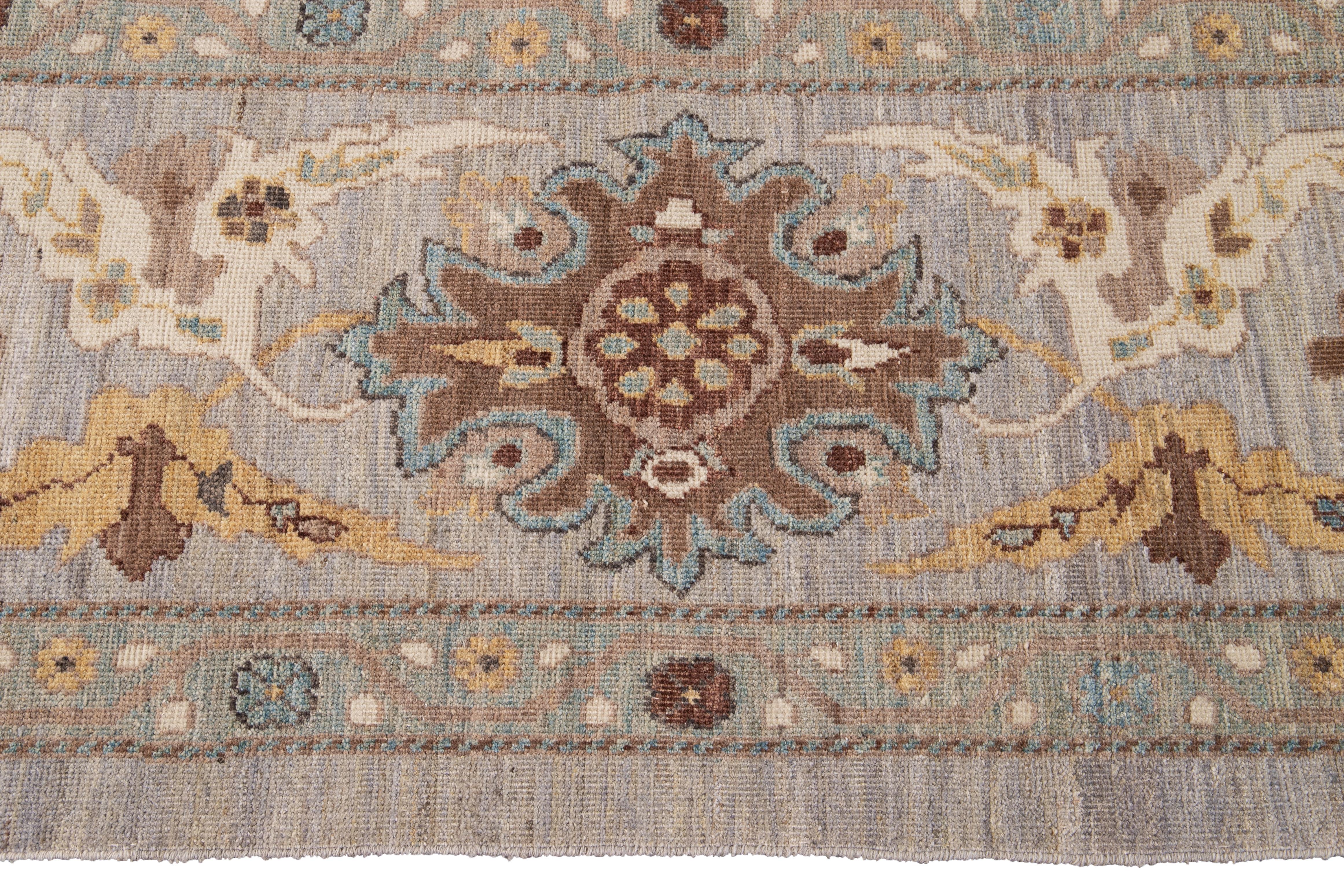 21st Century Modern Sultanabad Oversize Wool Rug For Sale 9