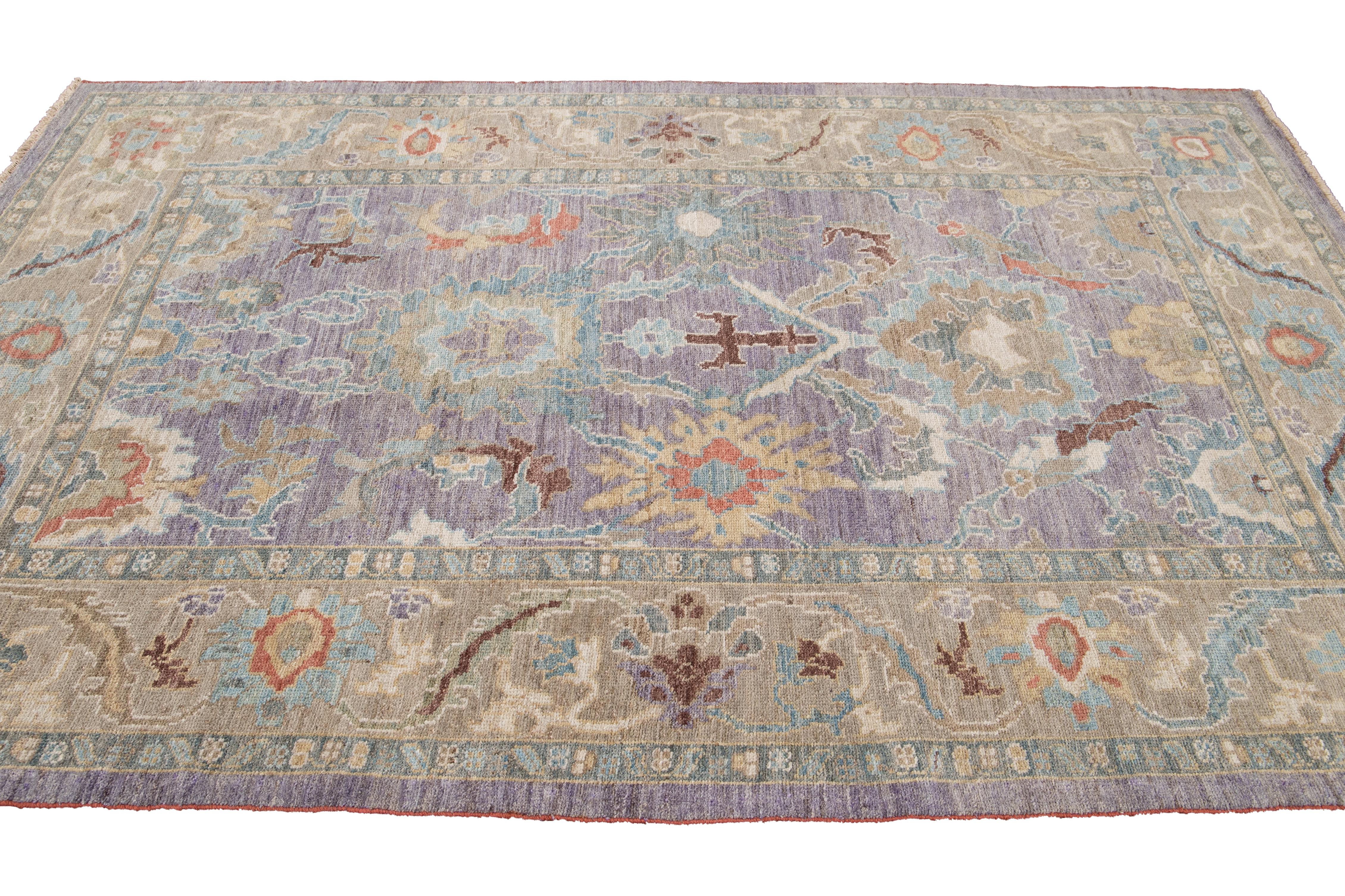 21st Century Modern Sultanabad Wool Rug For Sale 8