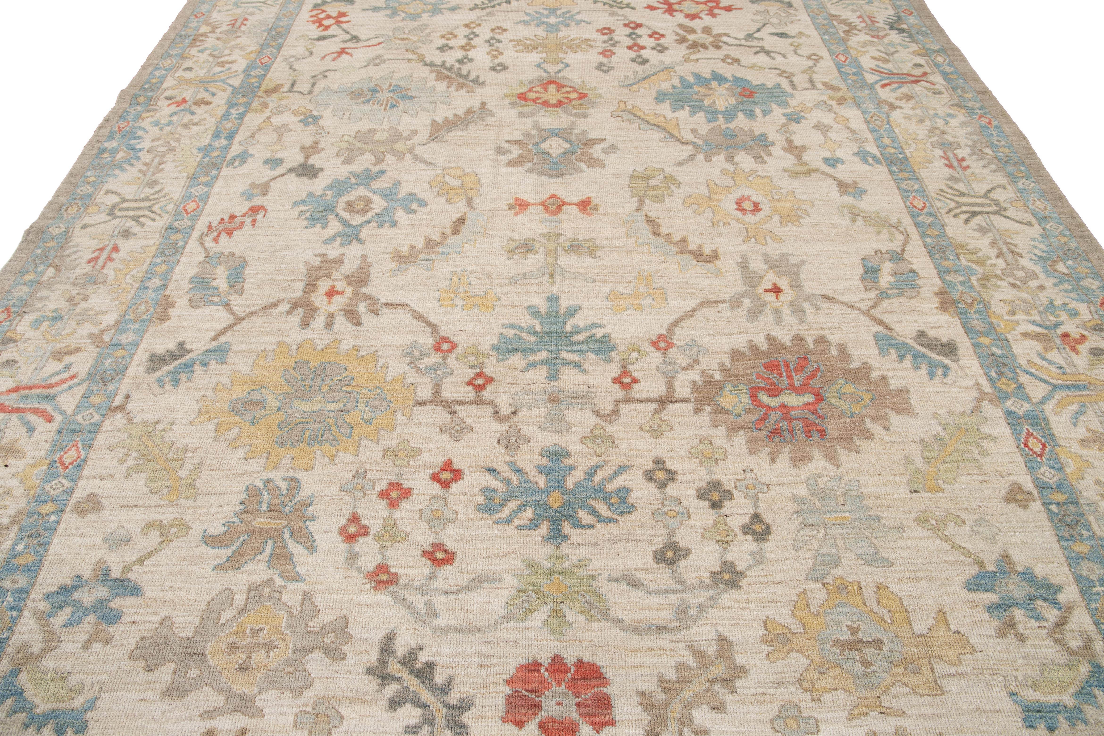 21st Century Modern Sultanabad Wool Rug For Sale 10