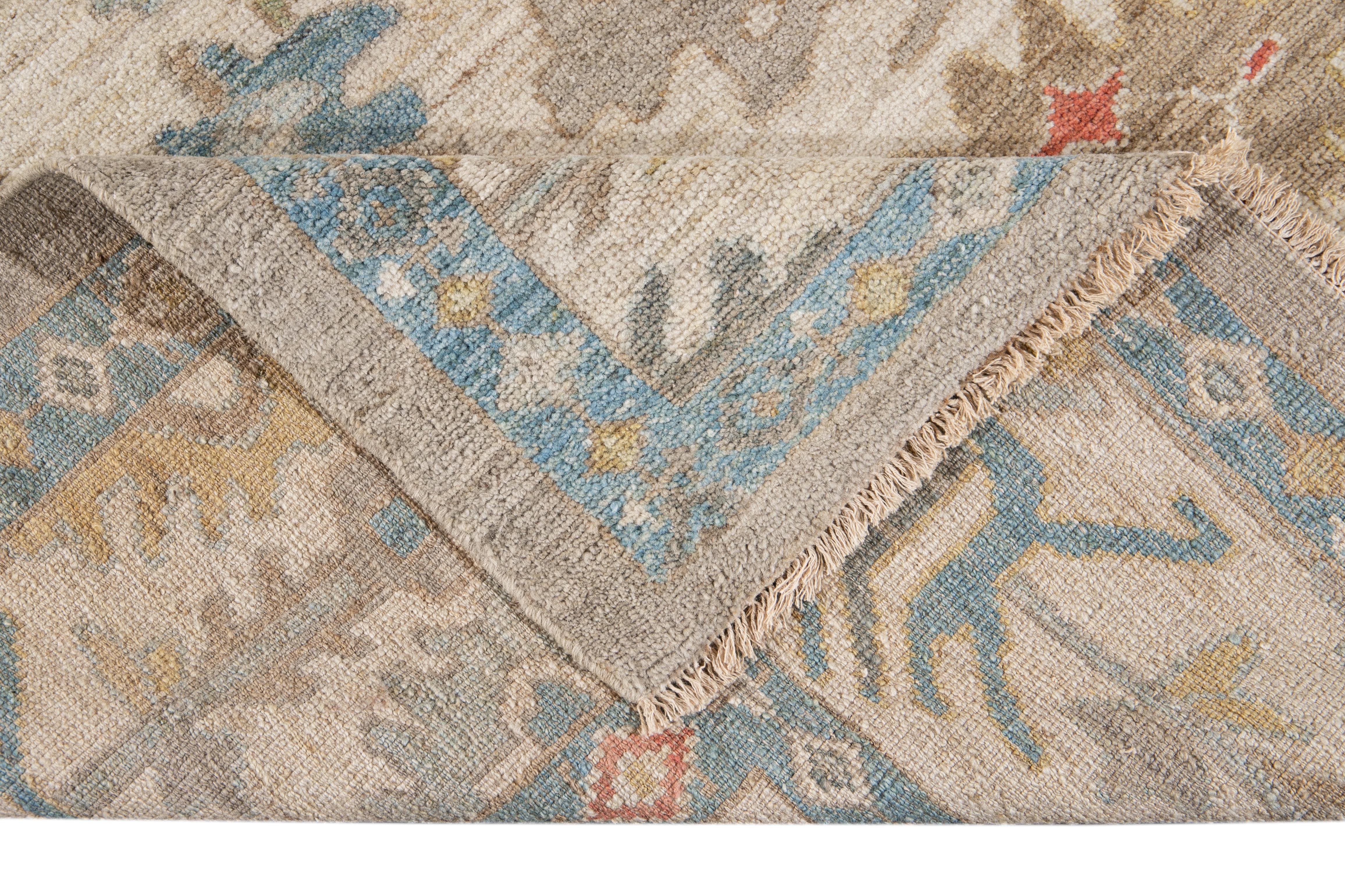 Asian 21st Century Modern Sultanabad Wool Rug For Sale