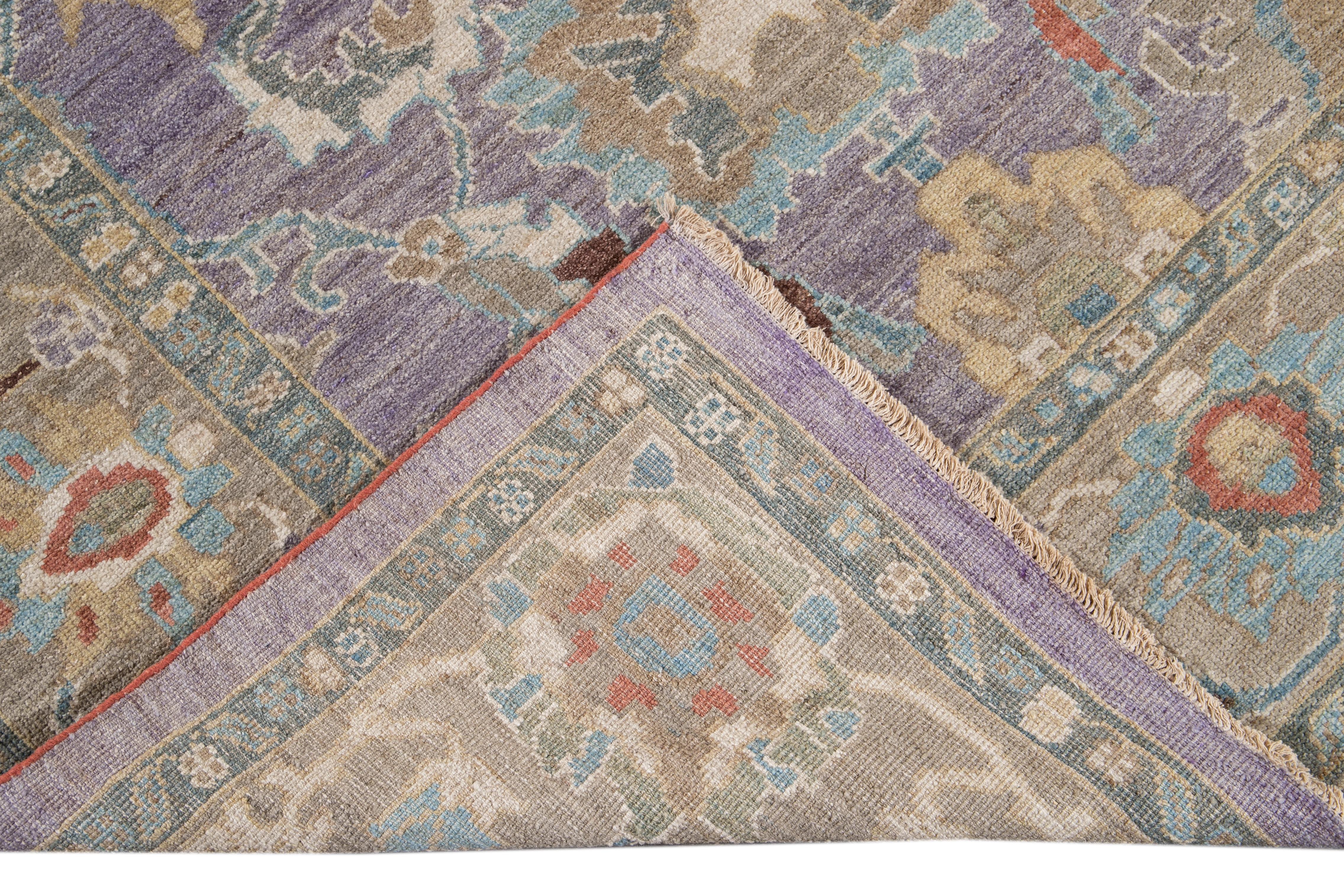 Hand-Knotted 21st Century Modern Sultanabad Wool Rug For Sale