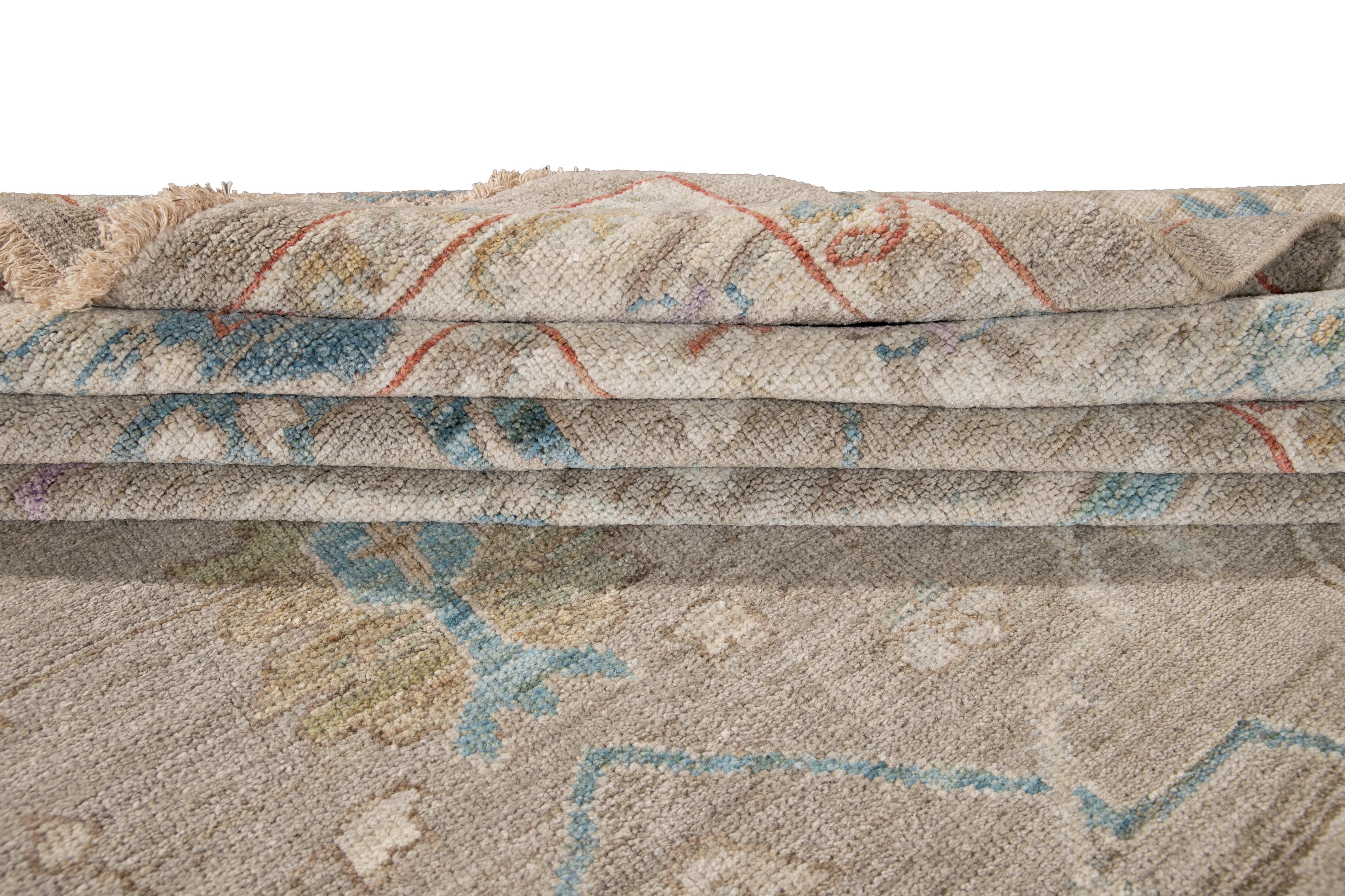 Alfombra moderna de lana Sultanabad Rugs del siglo XXI en Nuevo estado para la venta en Norwalk, CT