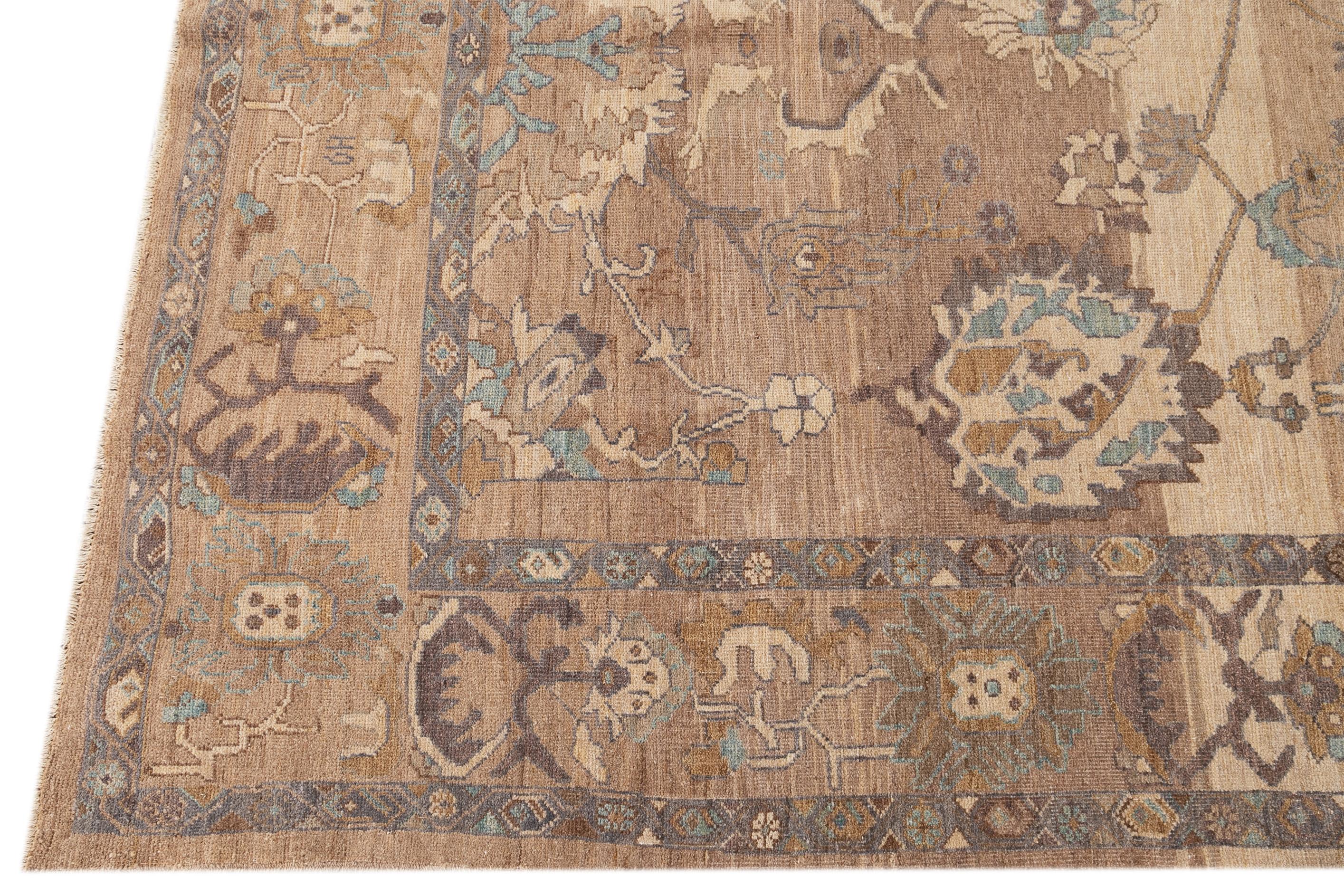 Contemporary 21st Century Modern Sultanabad Wool Rug  For Sale