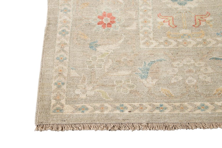 21st Century Modern Sultanabad Wool Rug For Sale at 1stDibs