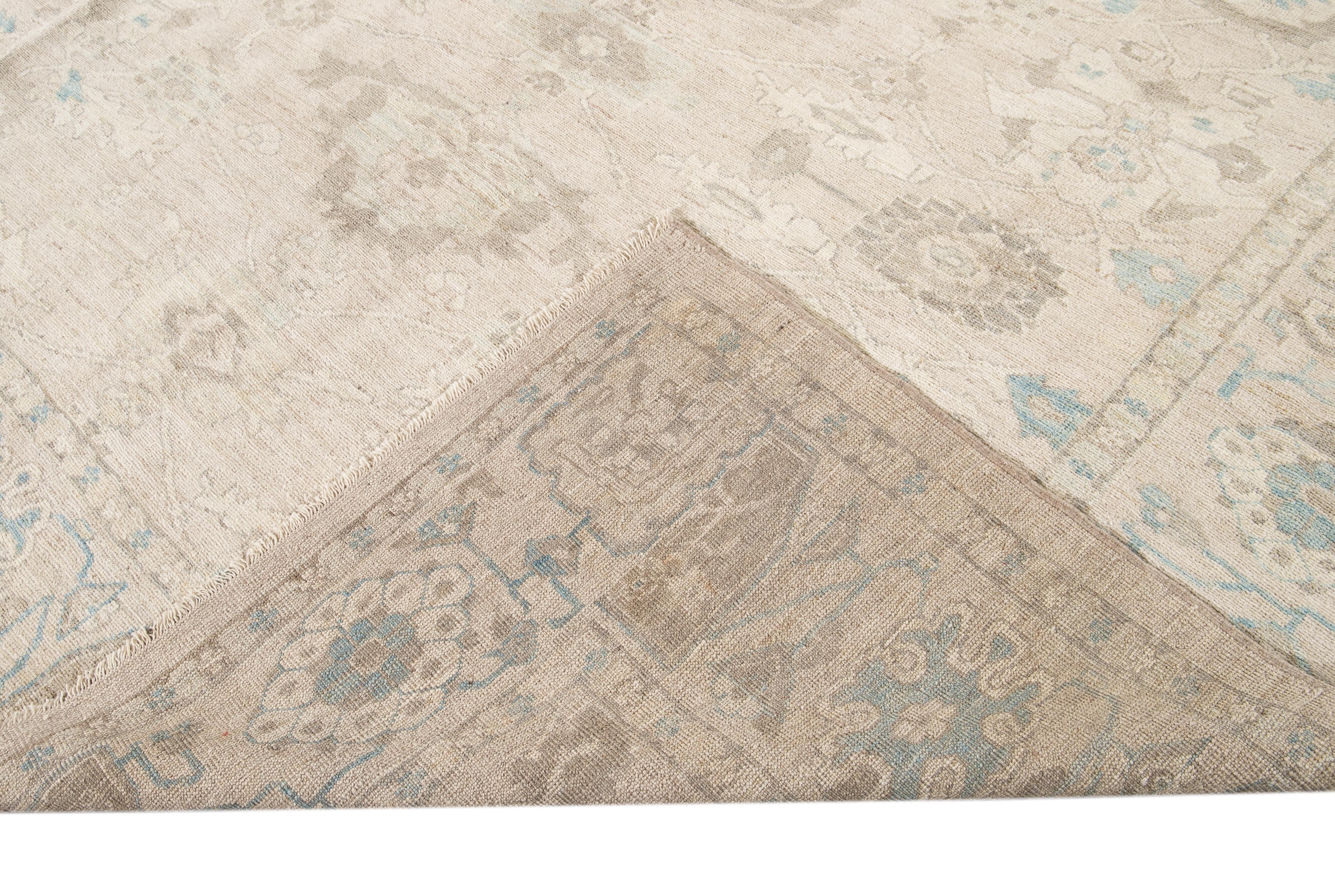 Beige Modern Sultanabad Wool Square Rug With Floral Design For Sale 3