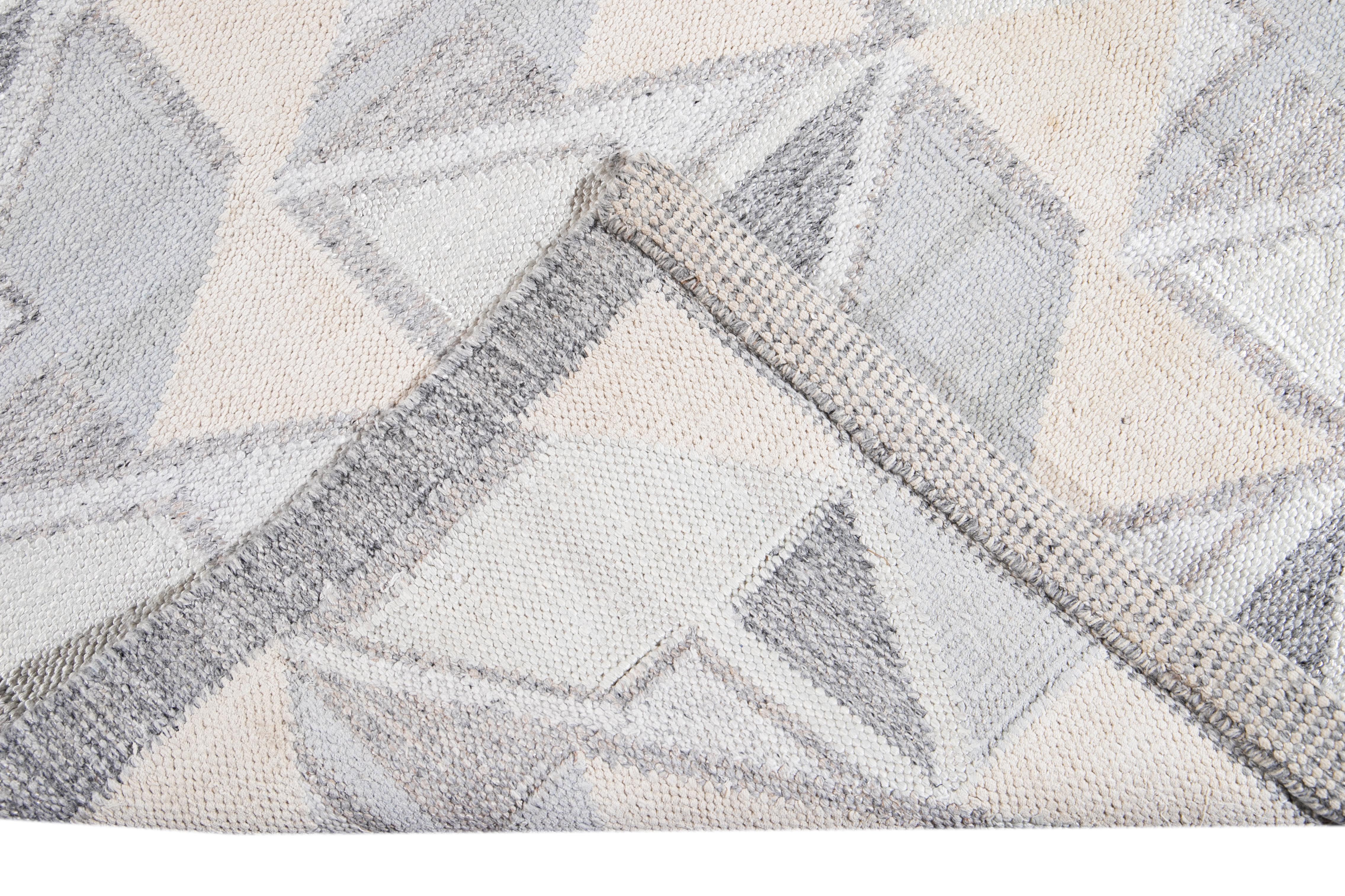 Hand-Woven 21st Century Modern Swedish Style Ivory Wool Rug For Sale
