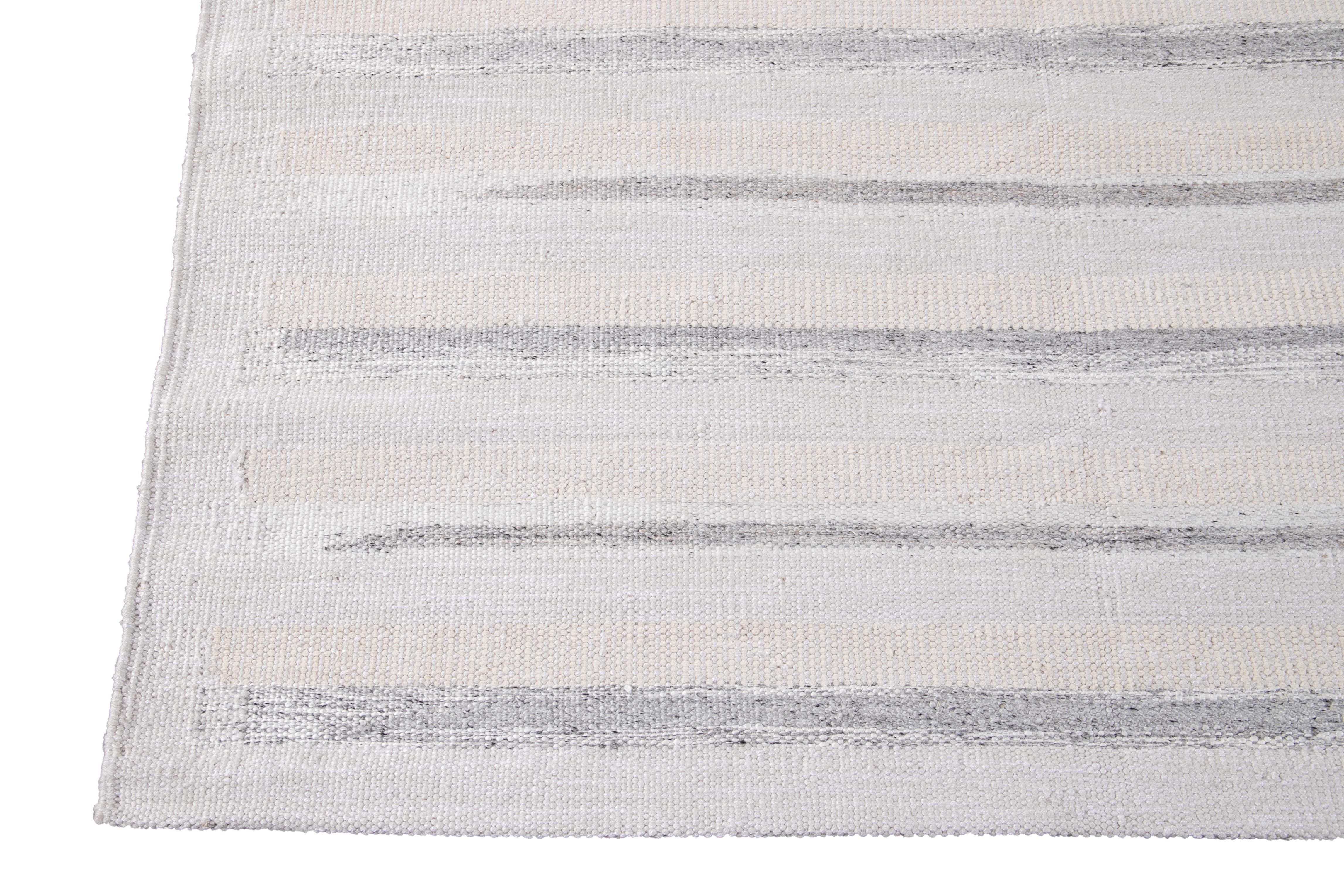 21st Century Modern Swedish Style Ivory Wool Rug For Sale 2