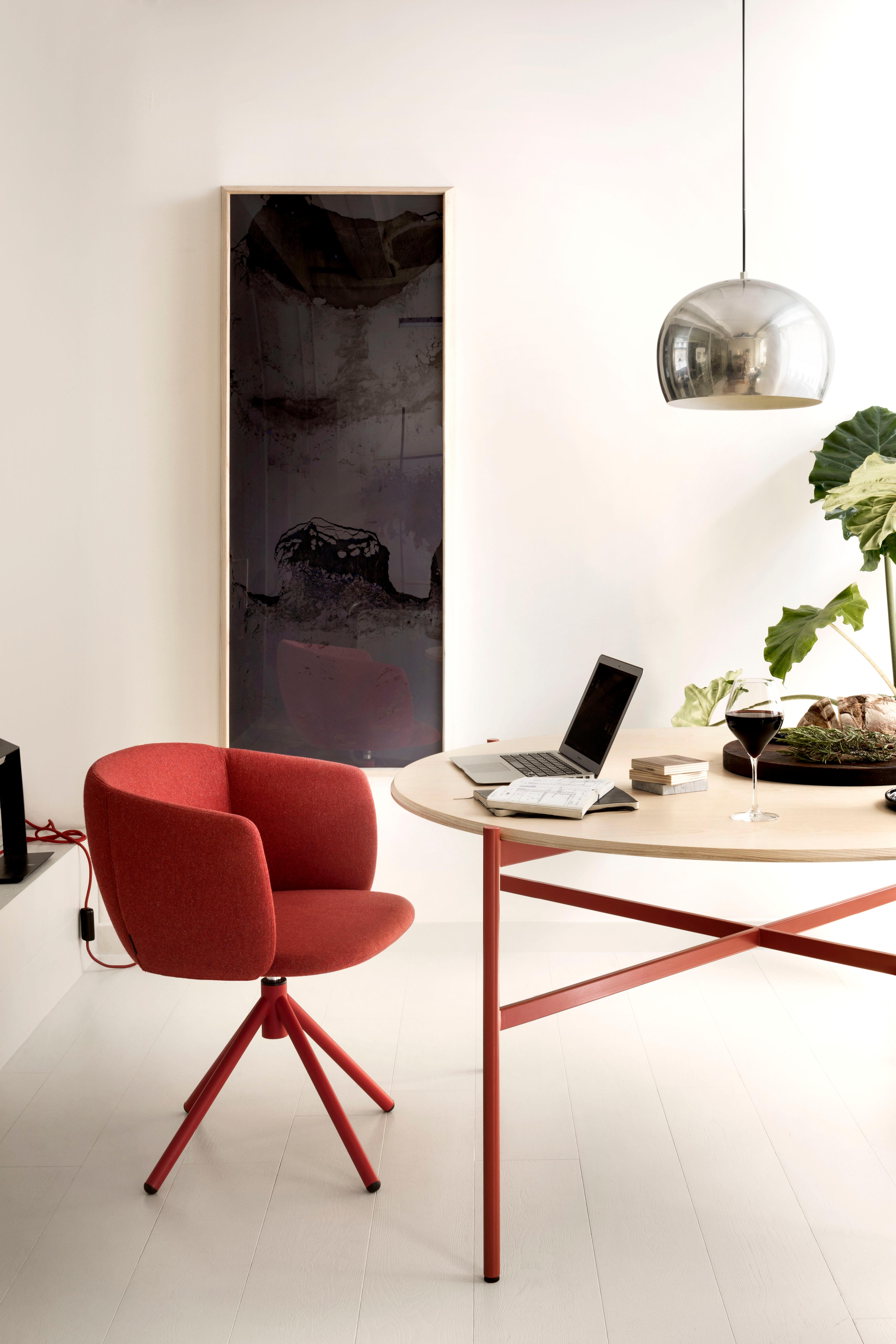 Steel 21st Century Modern Table Red MDF Top with Solid Wood Edge Blade Made in Italy For Sale