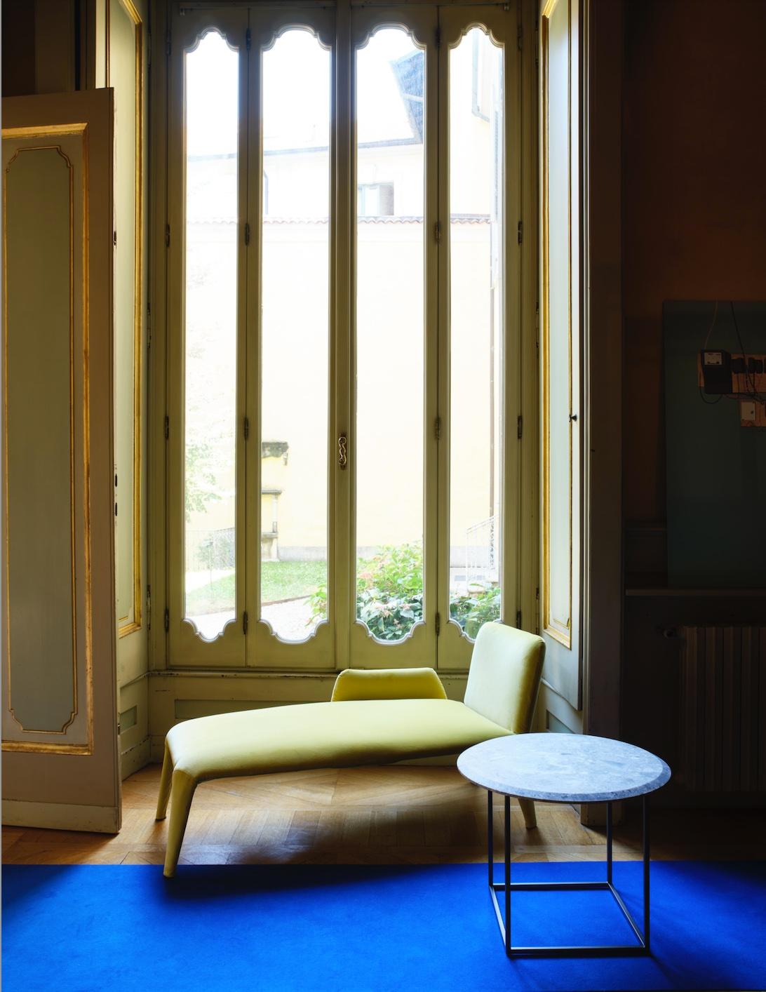 Chaise longue en textile moderne du 21e siècle avec couvercle amovible Neuf - En vente à Milan, IT