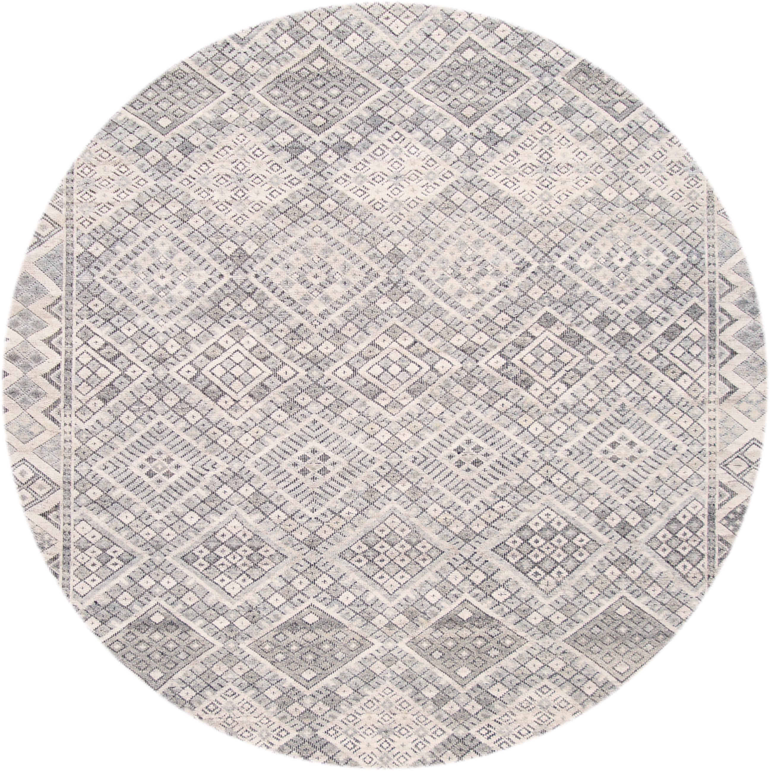 Indian 21st Century Modern Textured High Low Wool Rug For Sale