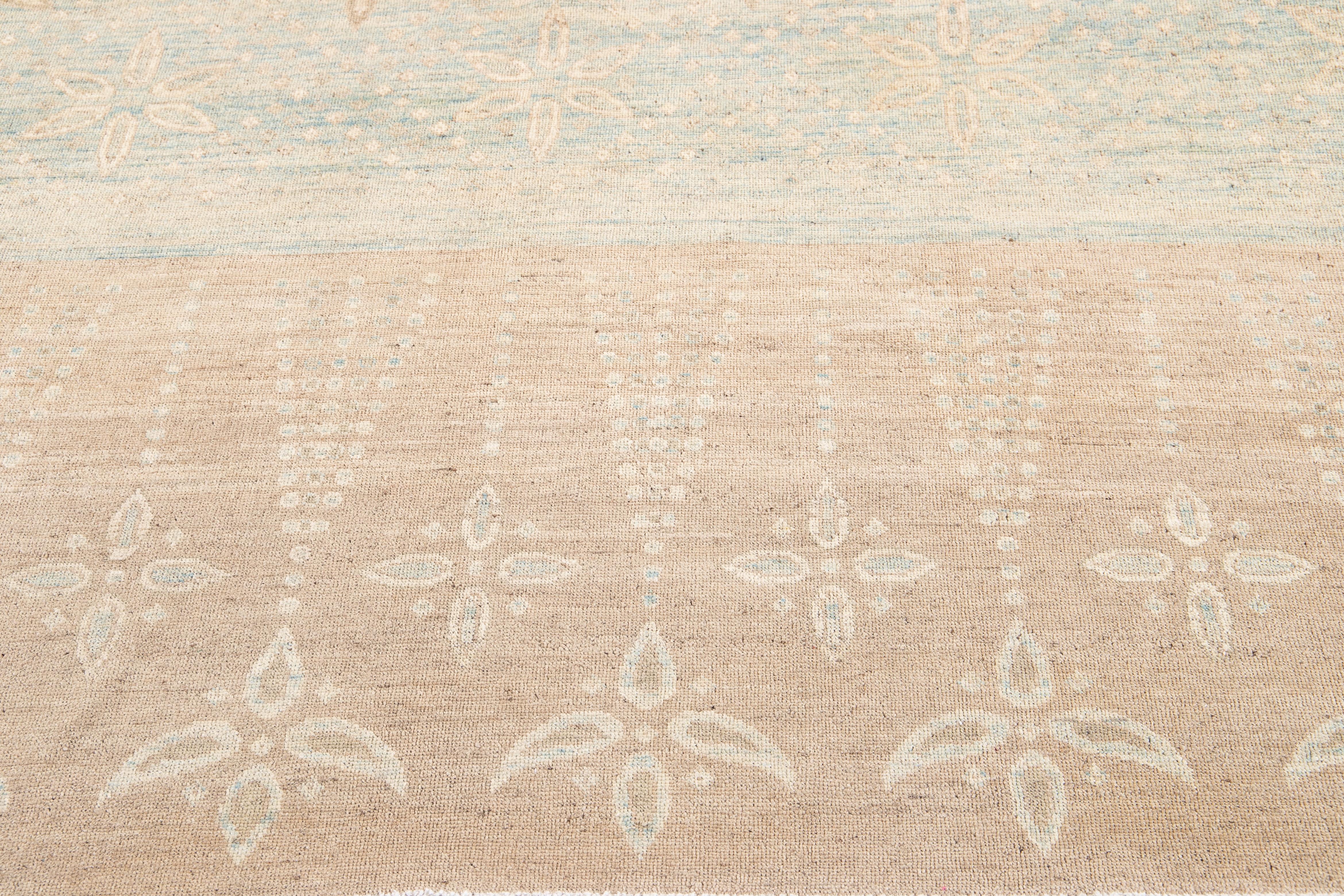 21st Century Modern Transitional Wool Rug For Sale 5