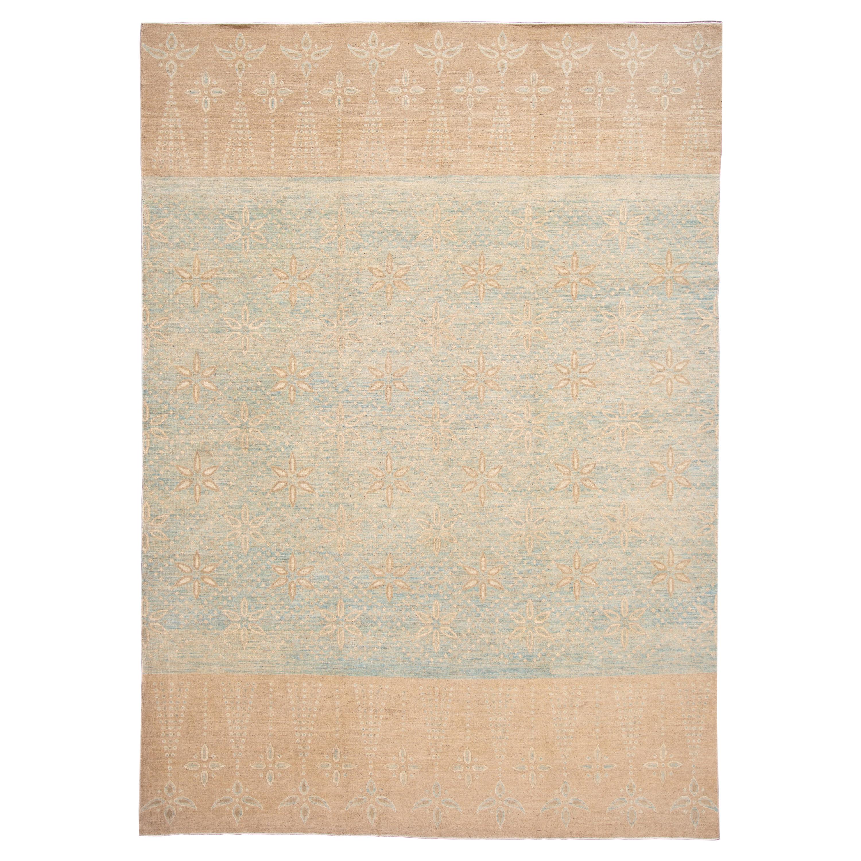 21st Century Modern Transitional Wool Rug For Sale