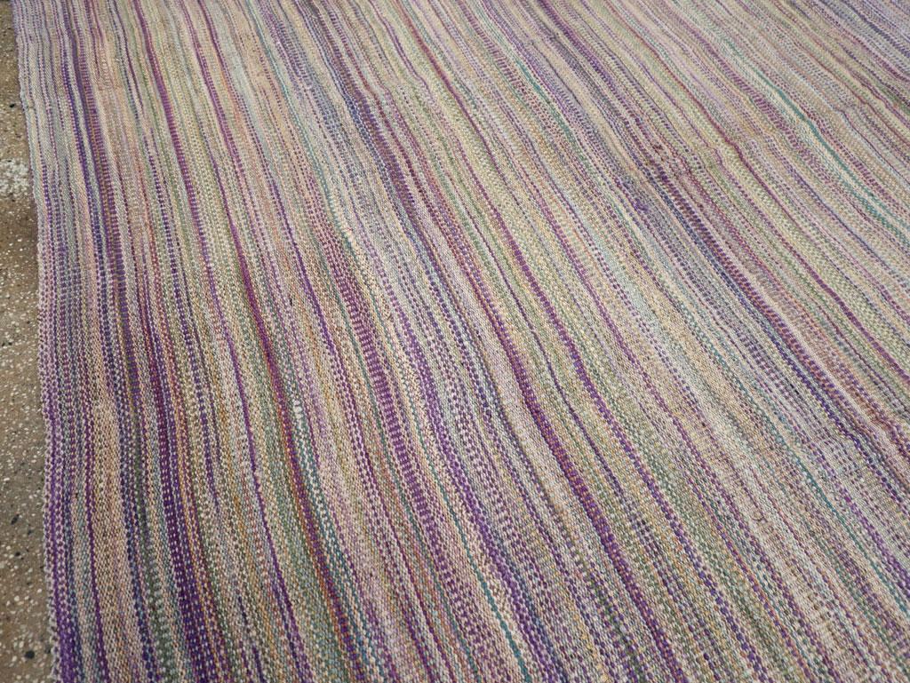 21st Century Modern Turkish Flatweave Kilim Room Size Carpet (Kelim) im Angebot