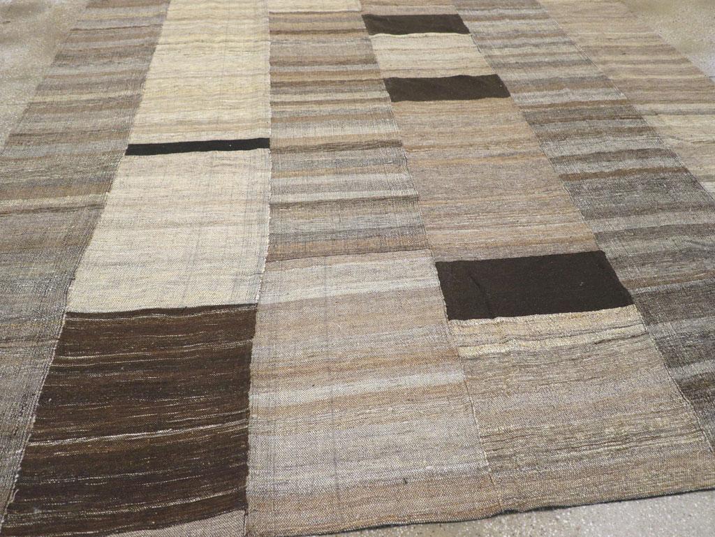 Alfombra Turca Moderna Kilim de Tejido Plano del Siglo XXI Tamaño de la Habitación Siglo XXI y contemporáneo en venta