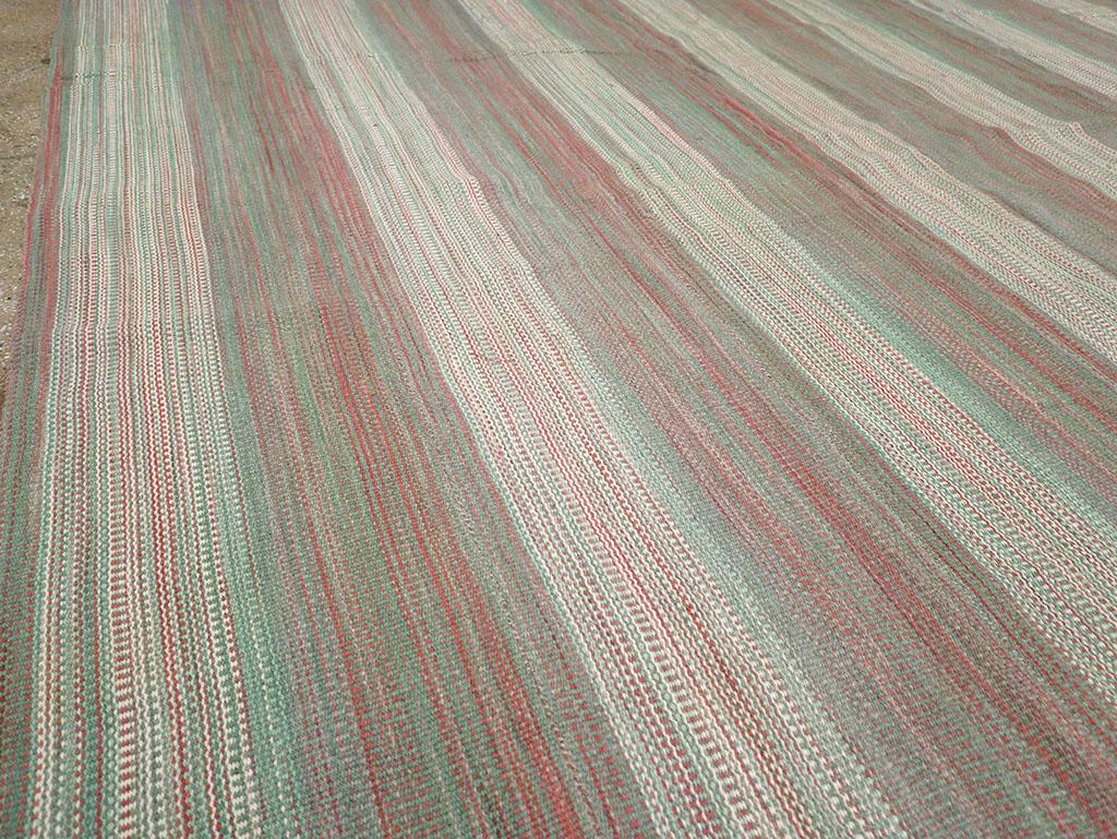 Kilim Tapis turc moderne du 21e siècle tissé à plat de grande taille en vente