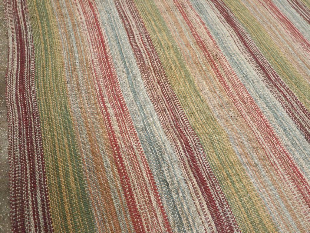 21st Century Modern Turkish Flatweave Room Size Carpet (Kelim) im Angebot