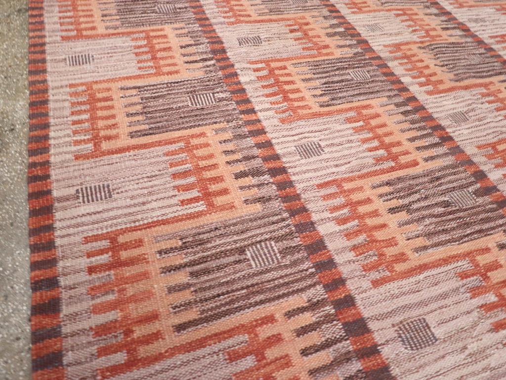 21st Century Modern Turkish Flatweave Room Size Carpet (Kelim) im Angebot