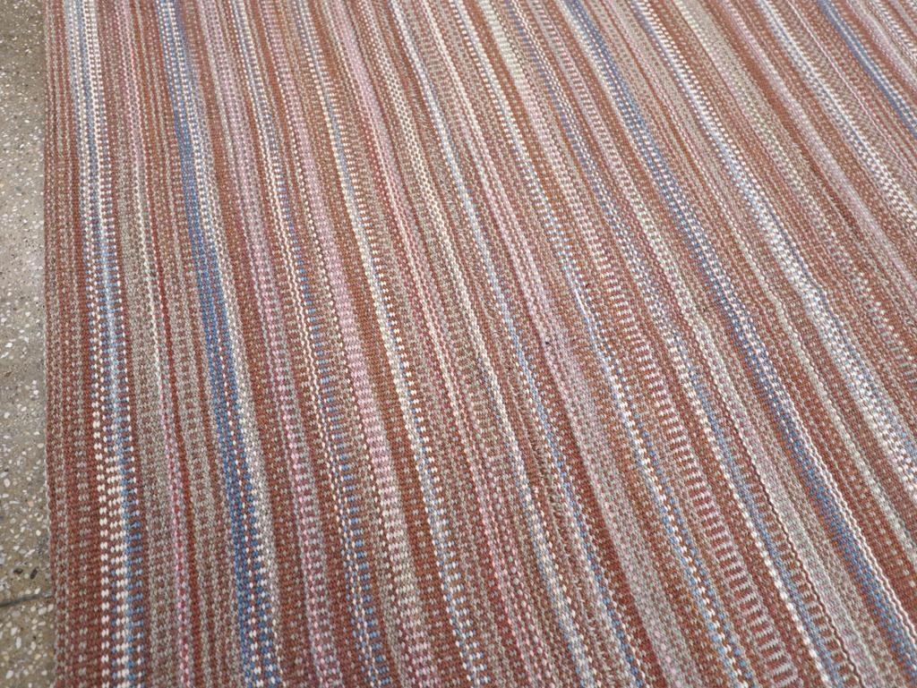21st Century Modern Turkish Flatweave Room Size Carpet (Kelim) im Angebot