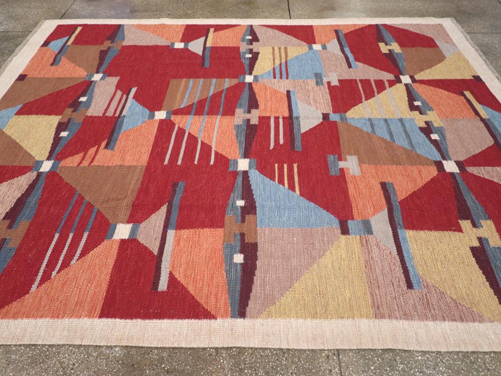 Turco 21st Century Modern Turkish Flatweave Room Size Carpet in vendita