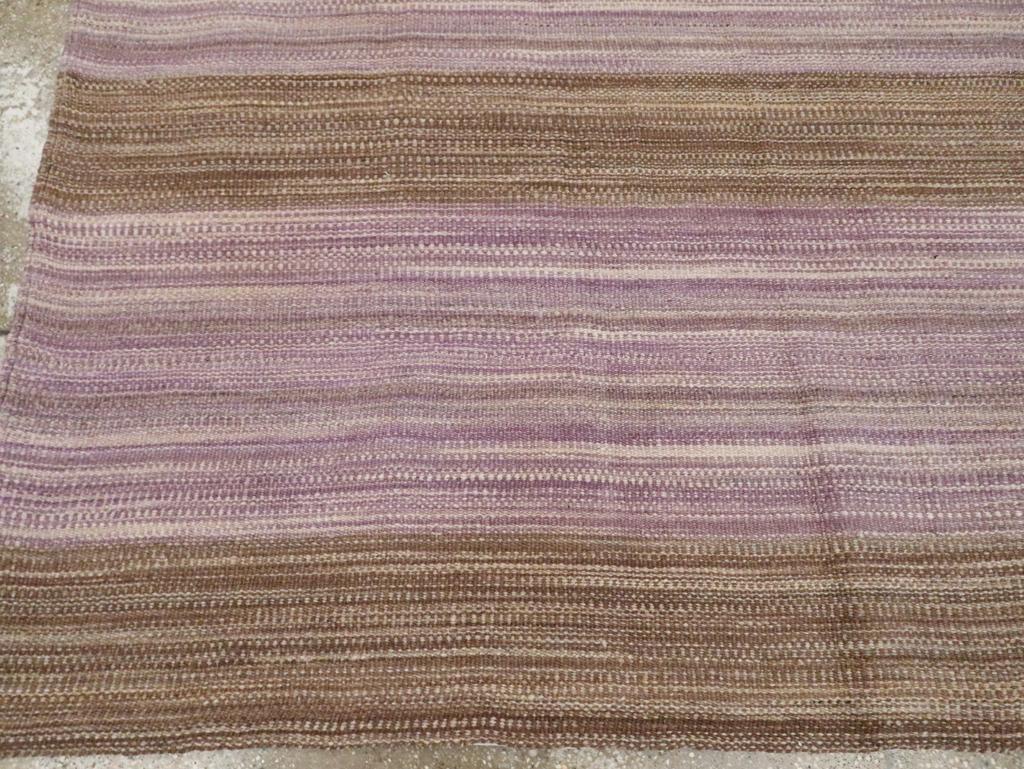 21st Century Modern Turkish Flatweave Room Size Carpet Tejido a mano en venta