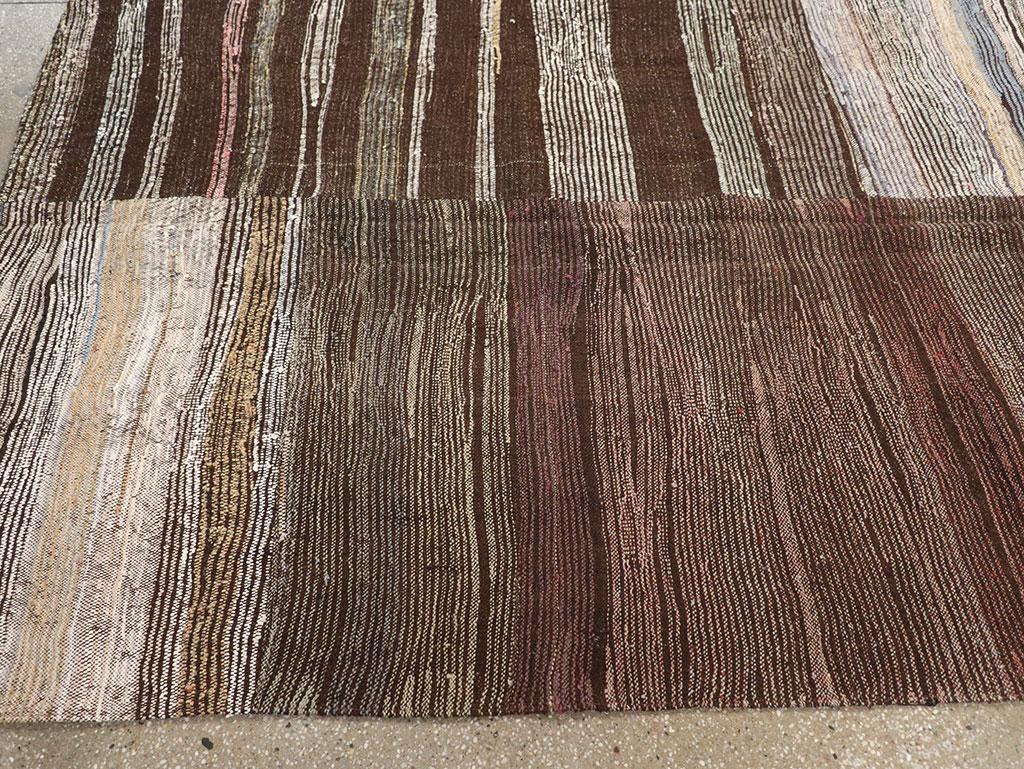 Tessuto a mano 21st Century Modern Turkish Flatweave Room Size Carpet in vendita