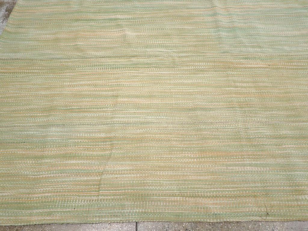 21st Century Modern Turkish Flatweave Room Size Carpet (Handgewebt) im Angebot