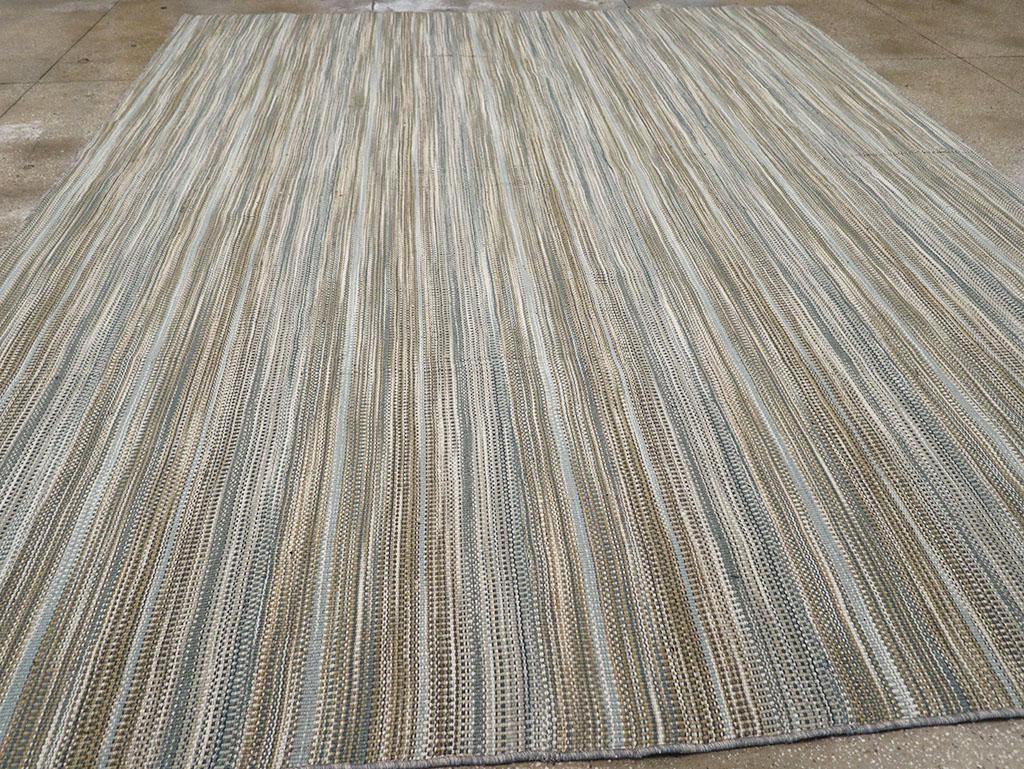 21st Century Modern Turkish Flatweave Room Size Carpet im Zustand „Neu“ im Angebot in New York, NY