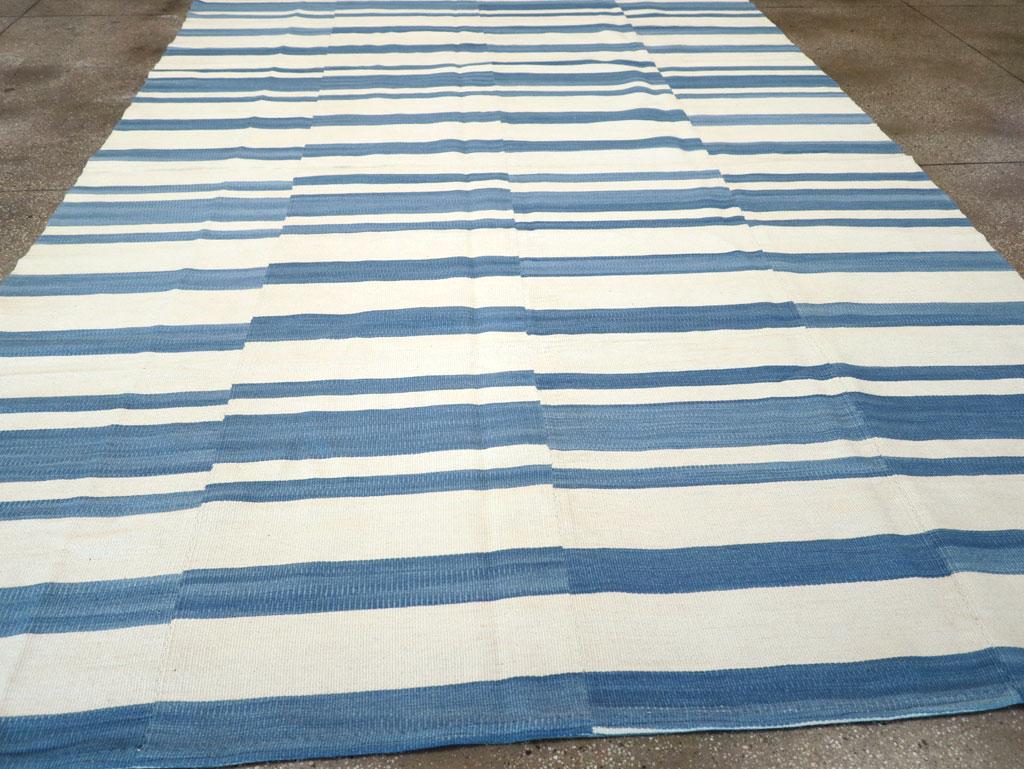 Alfombra Turca Moderna de Tejido Plano del Siglo XXI en Nuevo estado para la venta en New York, NY