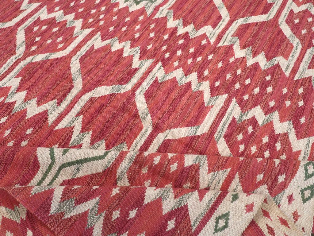 XXI secolo e contemporaneo 21st Century Modern Turkish Flatweave Room Size Carpet in vendita