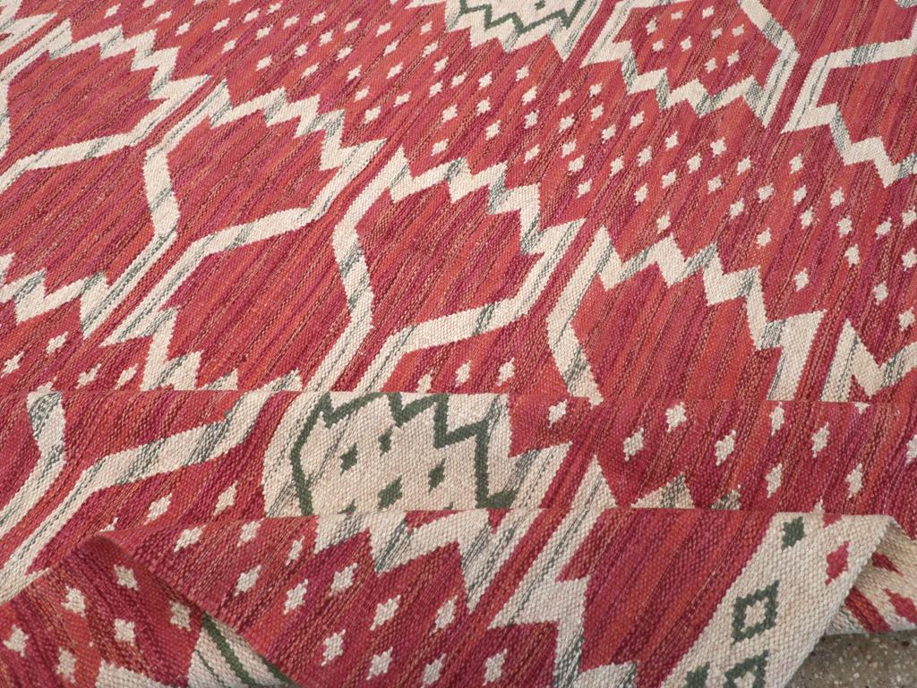 21st Century Modern Turkish Flatweave Room Size Carpet (21. Jahrhundert und zeitgenössisch) im Angebot