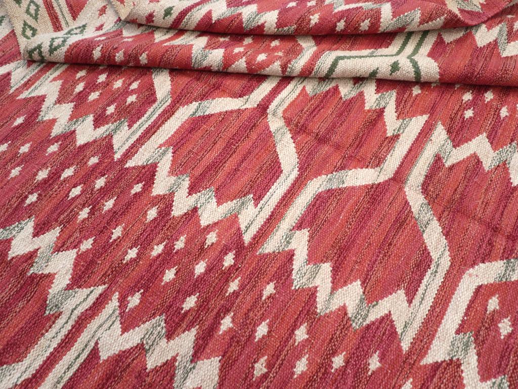Lana 21st Century Modern Turkish Flatweave Room Size Carpet in vendita
