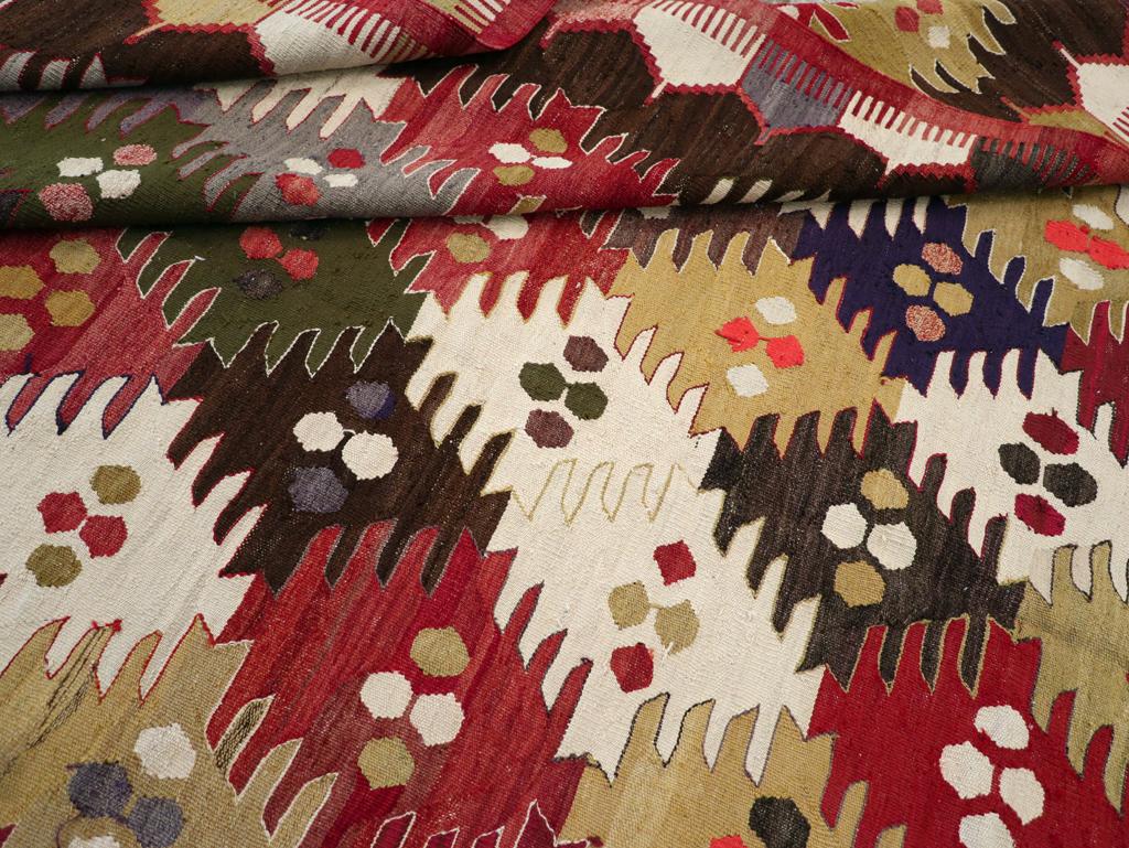 21st Century Modern Turkish Flatweave Room Size Carpet Lana en venta