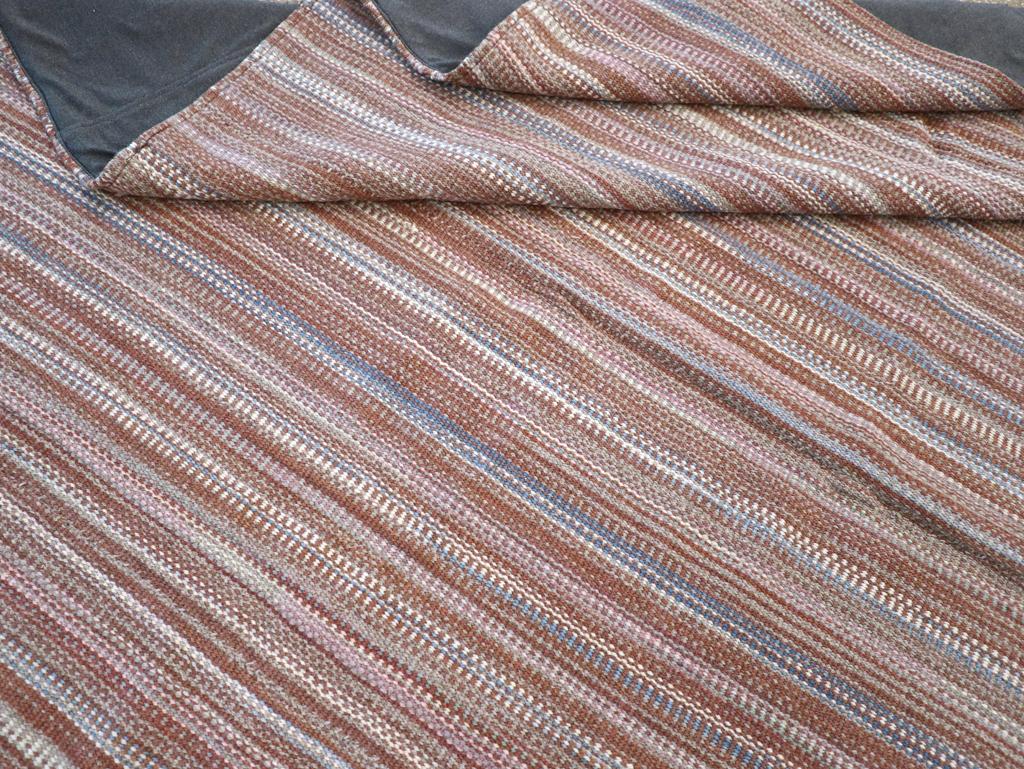 21st Century Modern Turkish Flatweave Room Size Carpet (Wolle) im Angebot