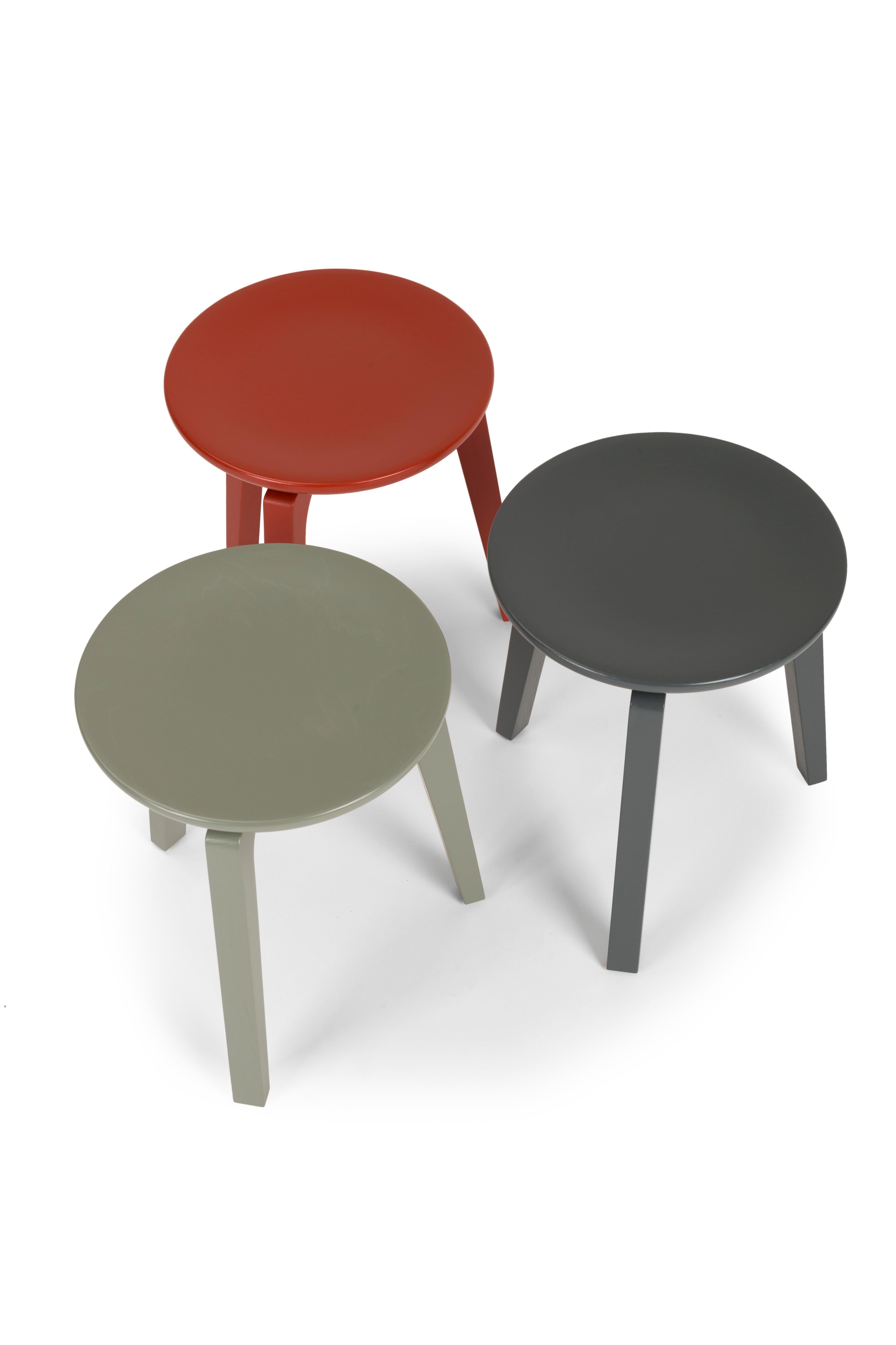 Inspired by the traditional work stools, TOD is available in two different heights.
Made of solid wood, it is proposed not only in natural oak or thermocooked wood, but also in a variety of colours with a glossy finish that make it a transversal