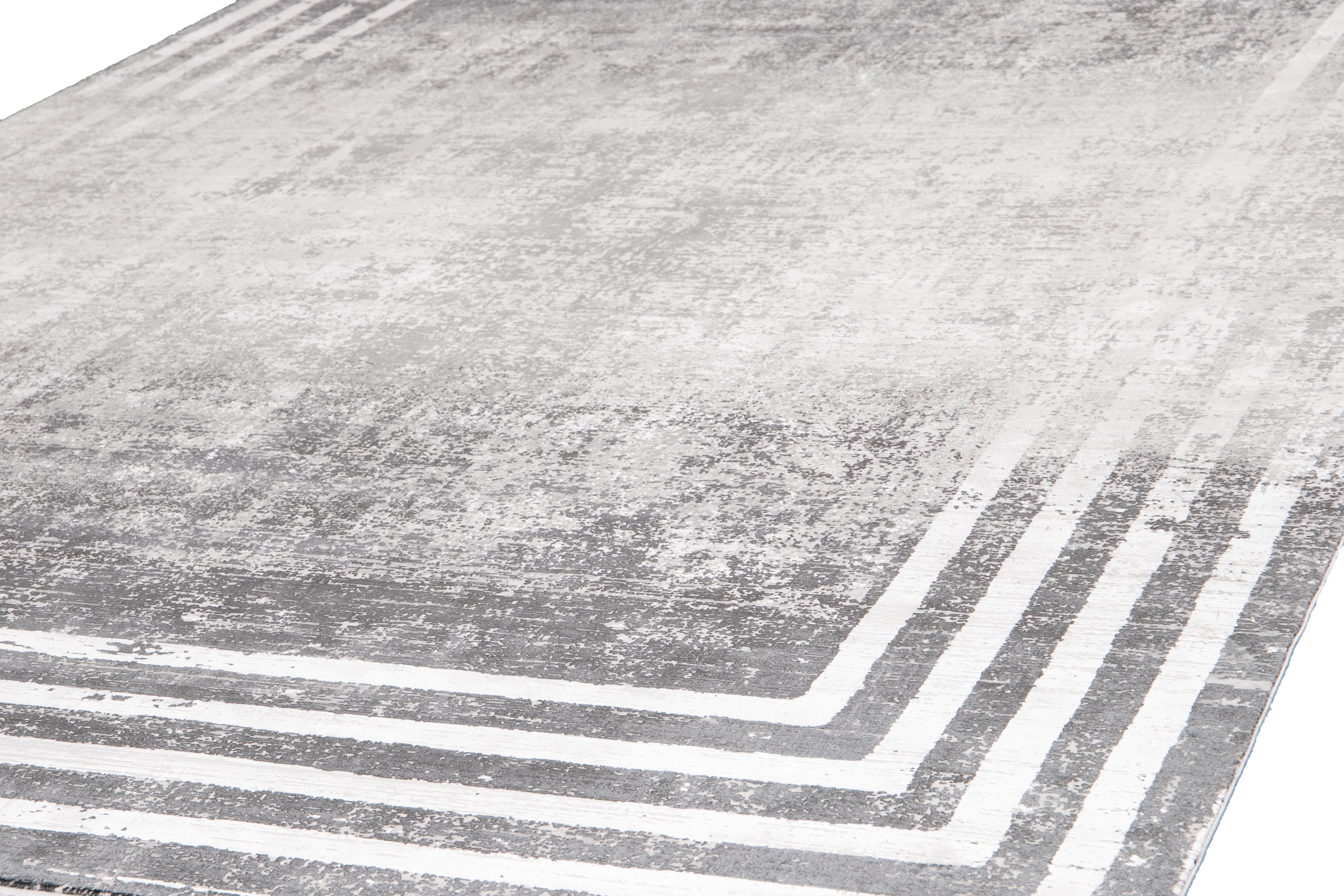Moderner Silber-Teppich aus Wolle und Seide des 21. Jahrhunderts mit abstraktem Motiv im Angebot 6