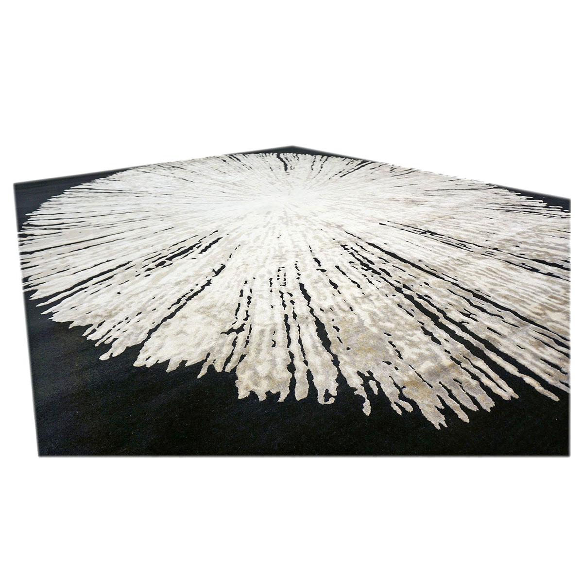 Moderner handgefertigter Teppich aus Wolle und Seide des 21. Jahrhunderts 10x14 in Schwarz, Weiß und Grau im Zustand „Hervorragend“ in Houston, TX