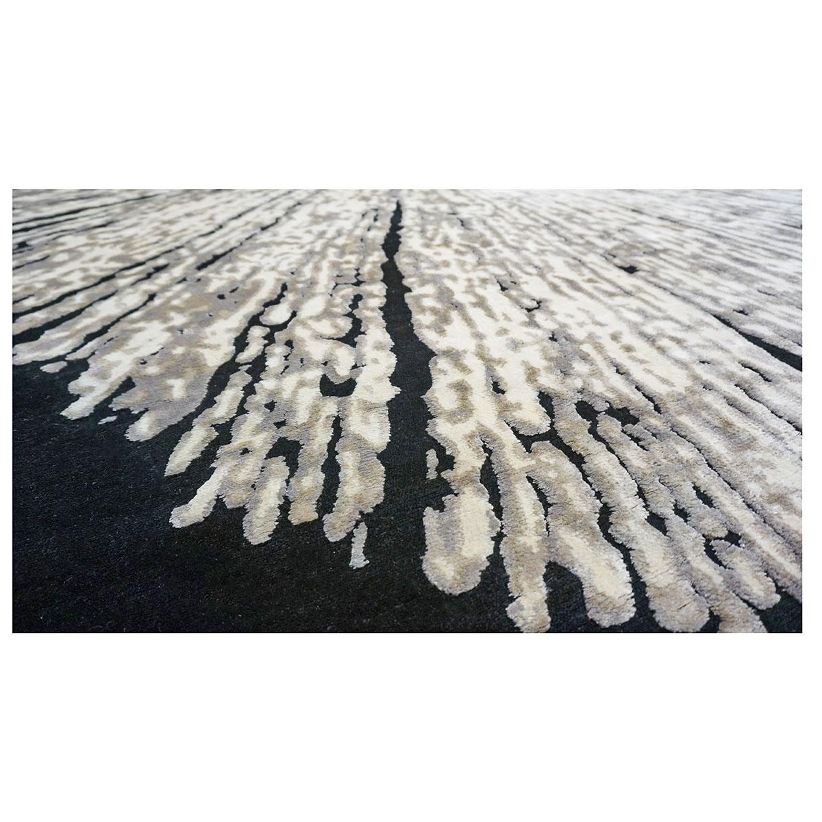 Moderner handgefertigter Teppich aus Wolle und Seide des 21. Jahrhunderts 10x14 in Schwarz, Weiß und Grau 1