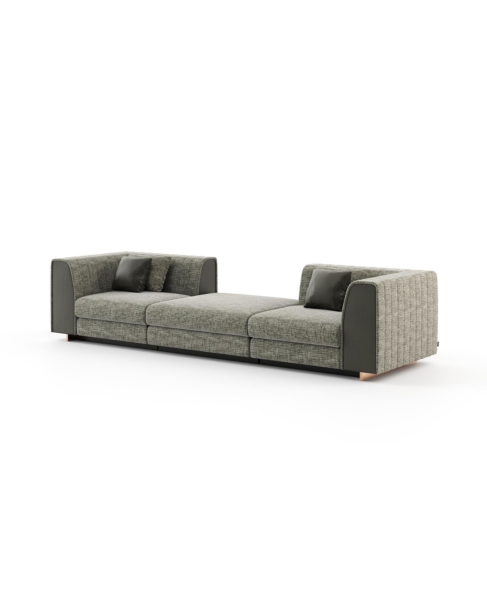 Harry modular sofa quality crafted work provides a striking seating piece for your residential or hospitality projects. Fully upholstered, it is available in different versions, it's a smooth and comfortable sofa for inviting homes.

* Available in