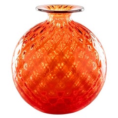 Très grand vase en verre Monofiori Balloton orange/rouge du 21ème siècle par Venini