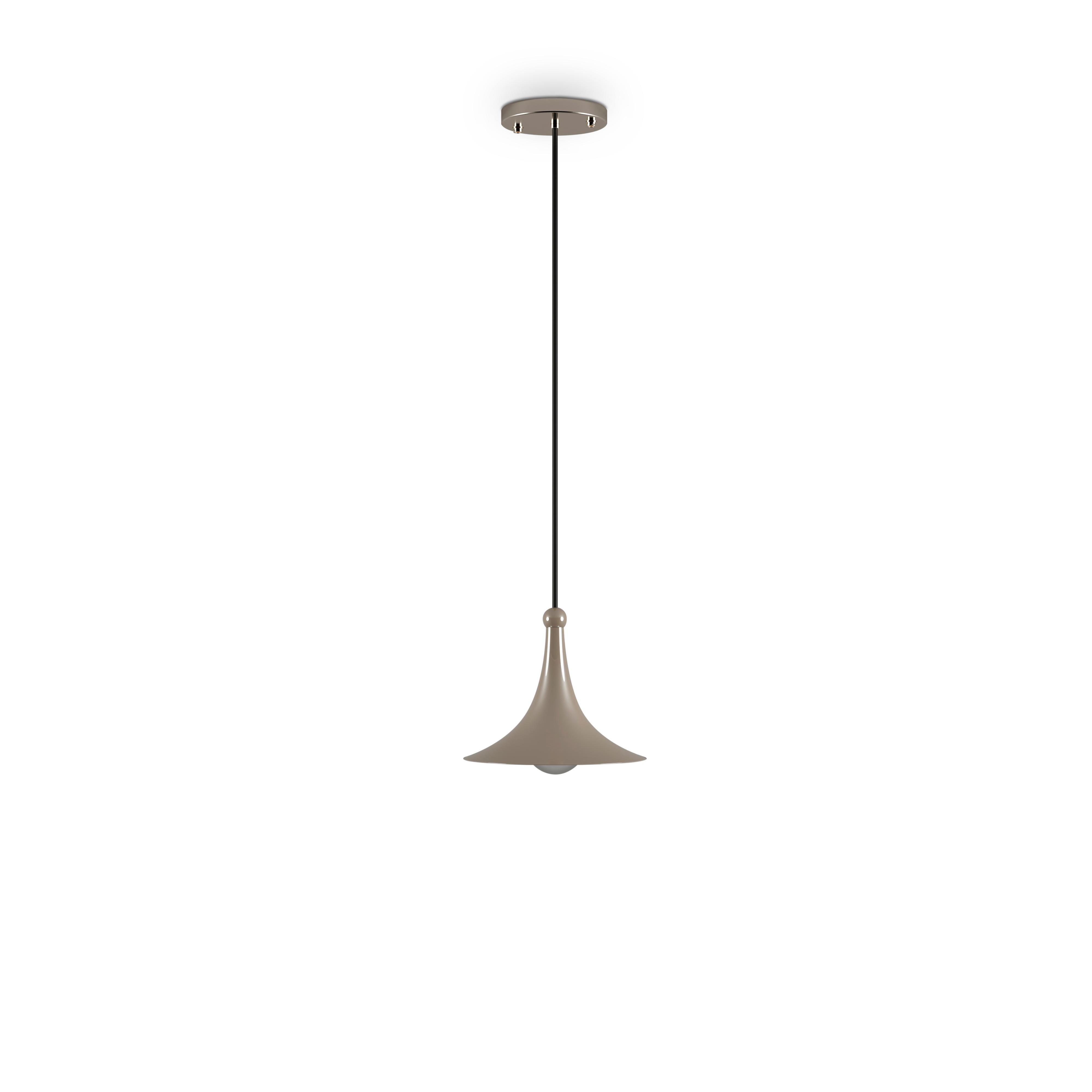 21st Century Montreal Pendant Lamp Gold-Plated Brass In New Condition For Sale In RIO TINTO, PT