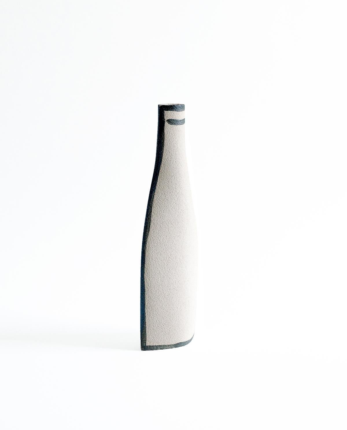Minimalist 21st Century ‘Morandi Bouteille - Black’, in White Ceramic, Crafted in France For Sale